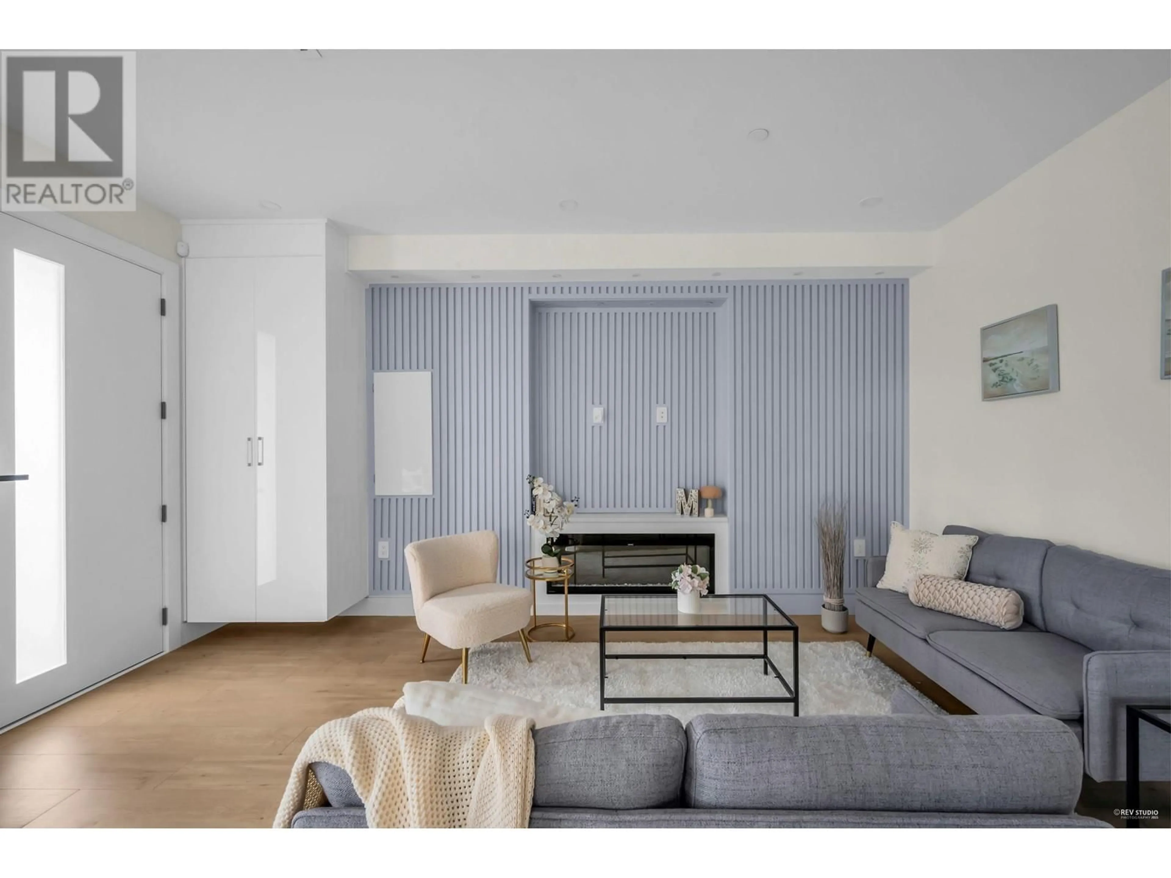 Living room with furniture, unknown for 2 - 2512 22 AVENUE, Vancouver British Columbia V5M2X5
