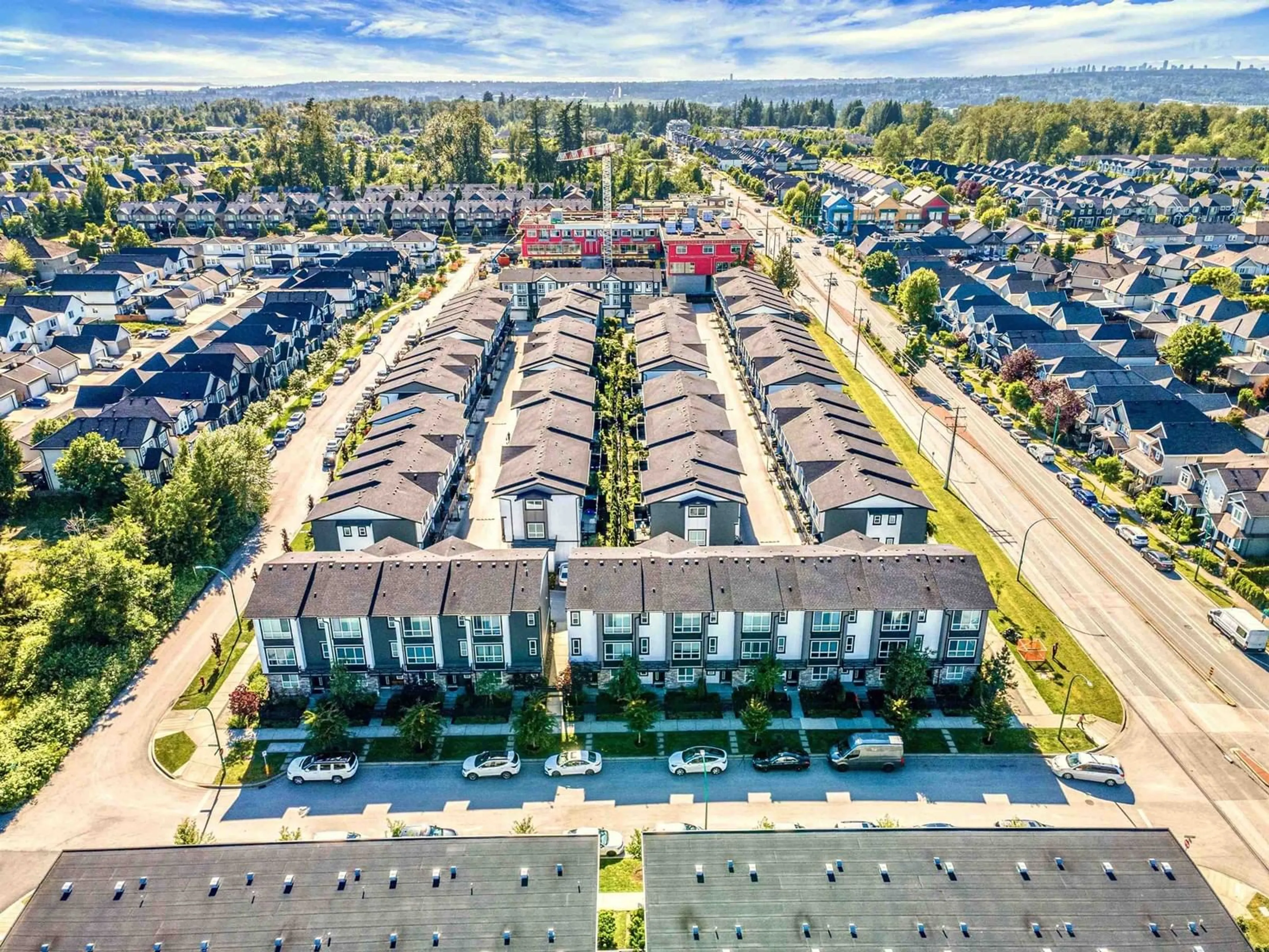 A pic from outside/outdoor area/front of a property/back of a property/a pic from drone, unknown for 37 - 19255 ALOHA, Surrey British Columbia V4N6T8