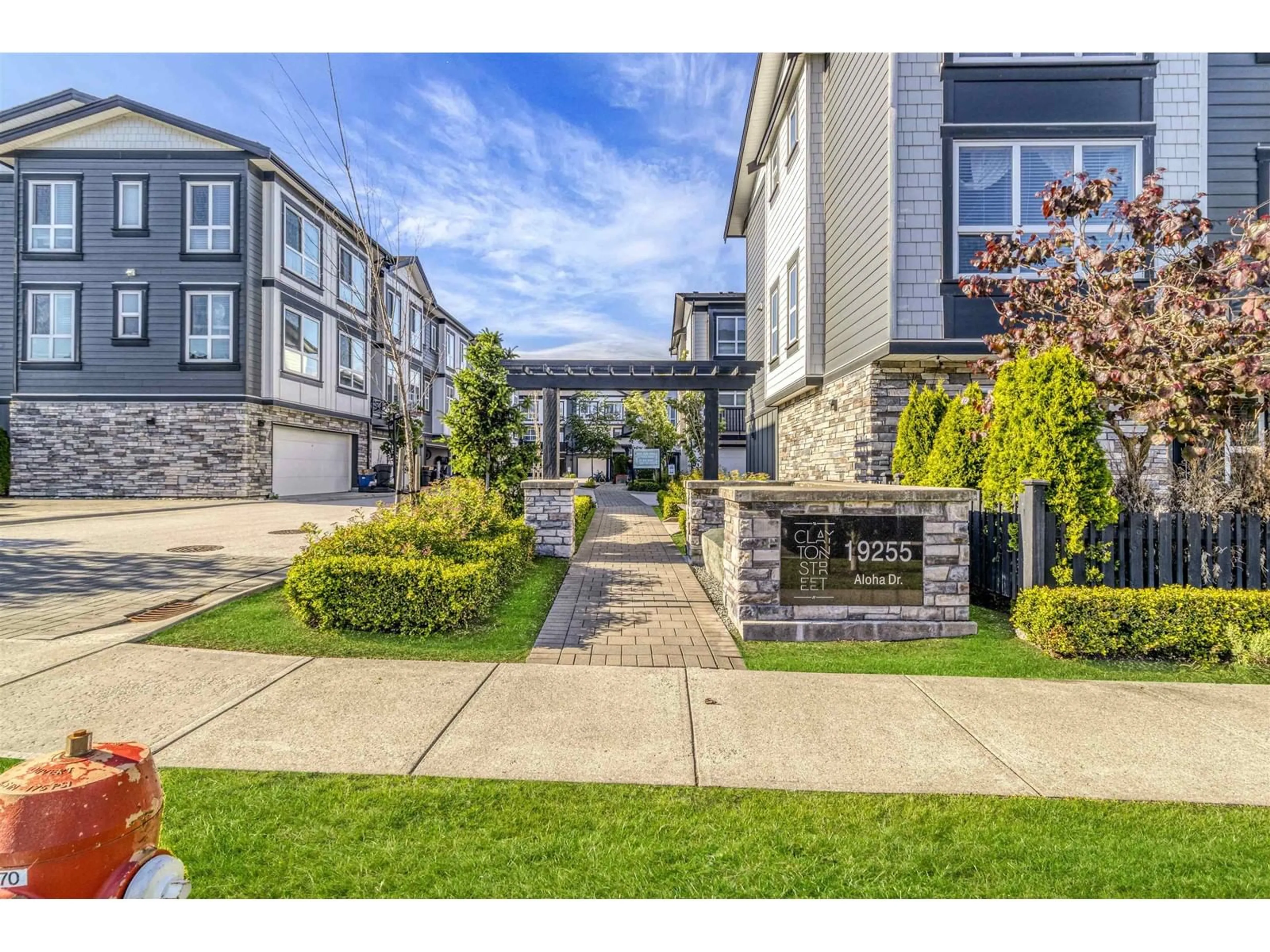Unknown for 37 - 19255 ALOHA, Surrey British Columbia V4N6T8