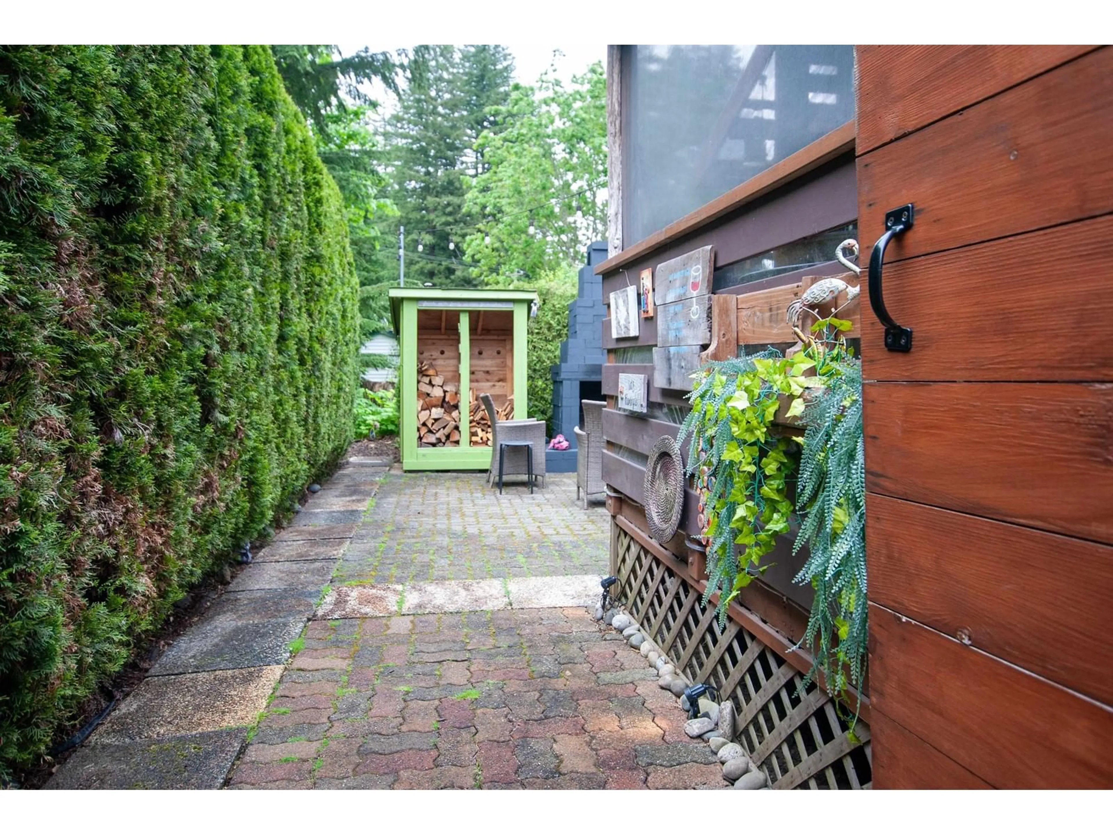 Patio, street for 42 - 1650 COLUMBIA VALLEY ROAD, Columbia Valley British Columbia V2R4X3