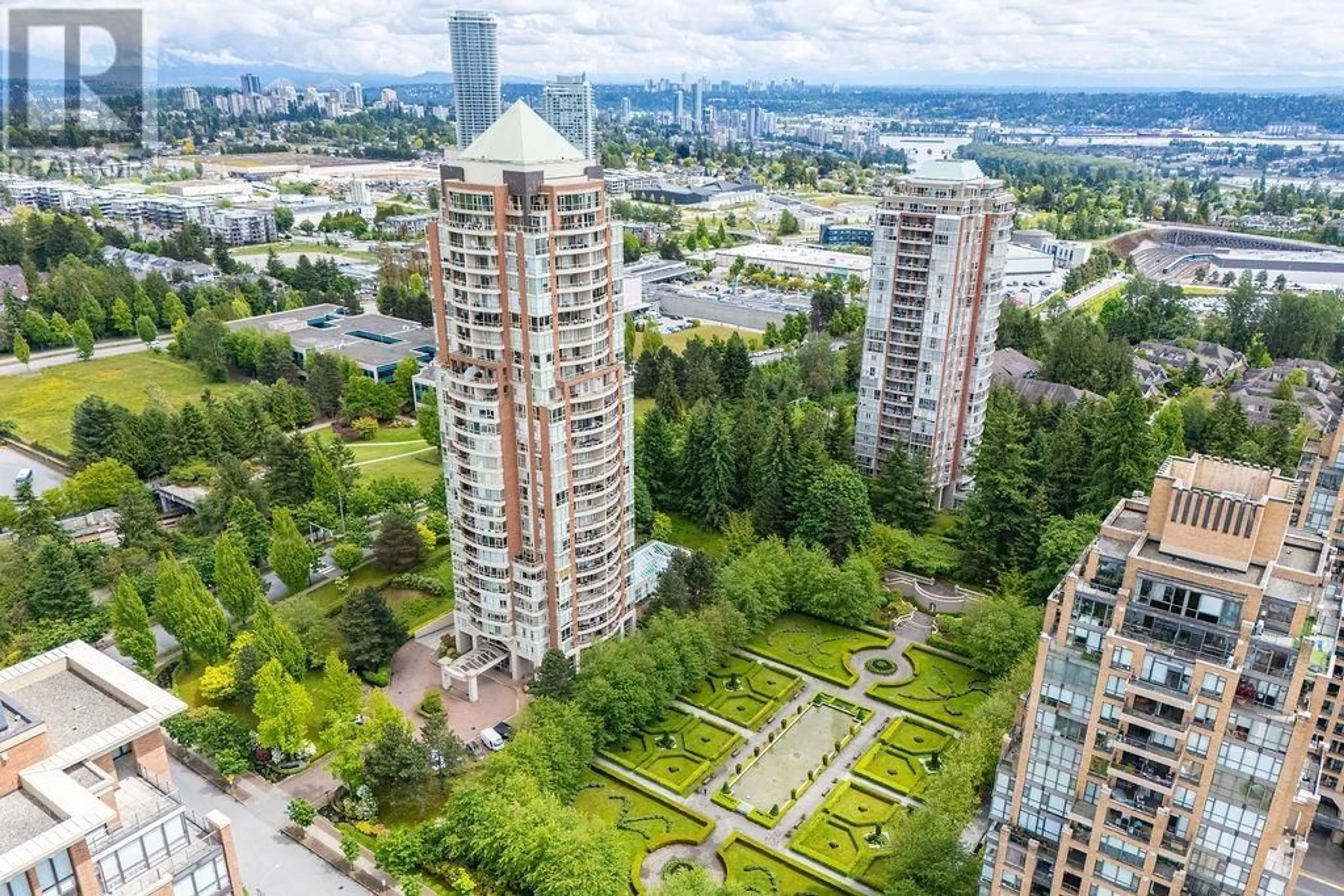 A pic from outside/outdoor area/front of a property/back of a property/a pic from drone, city buildings view from balcony for 902 - 6838 STATION HILL DRIVE, Burnaby British Columbia V3N5A4