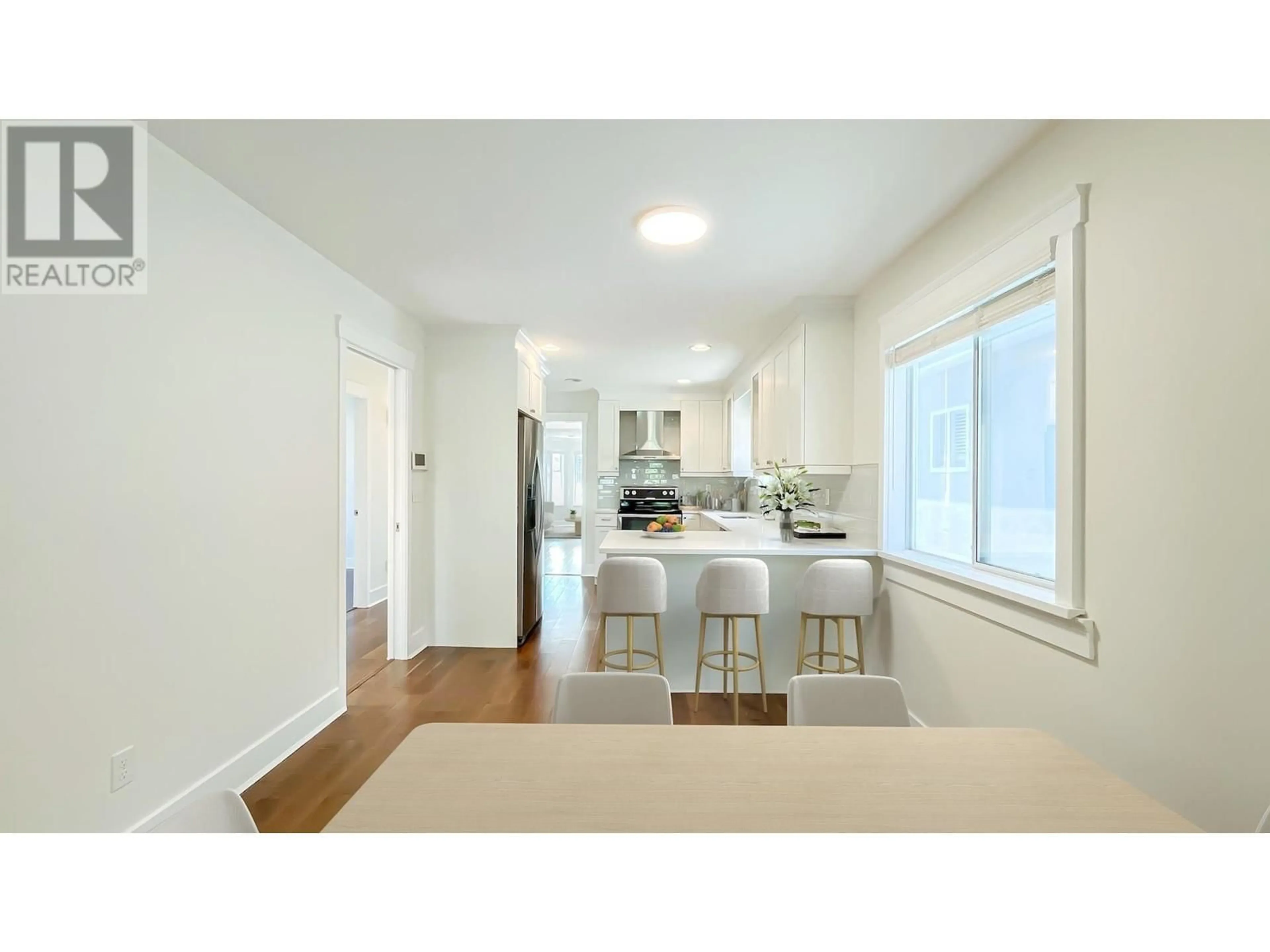 Open concept kitchen, unknown for 5076 SMITH AVENUE, Burnaby British Columbia V5G2W7