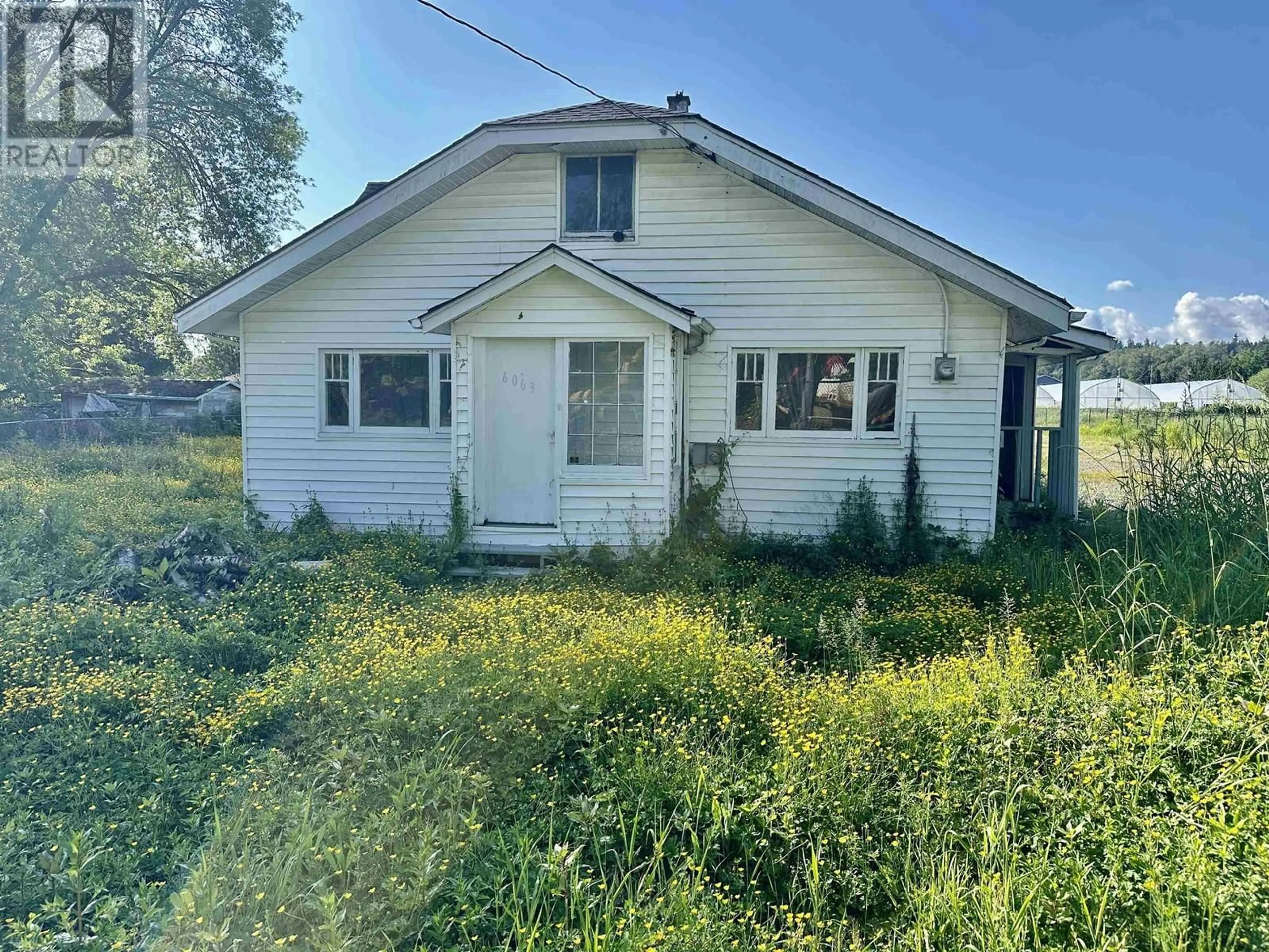 Unknown for 6063 9TH AVENUE, Burnaby British Columbia V3N2T4