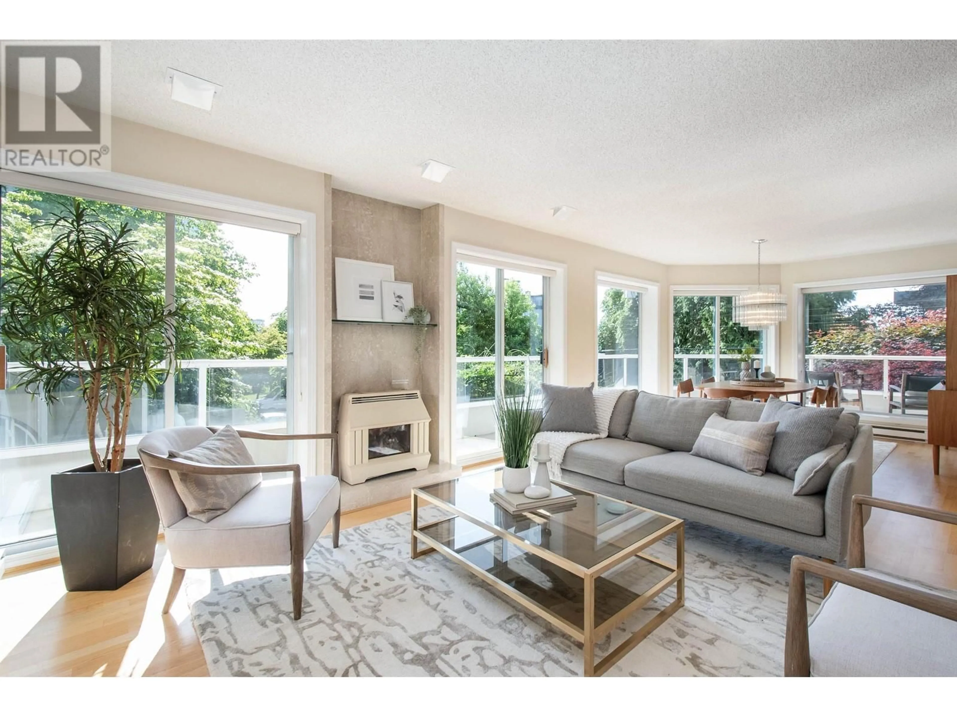 Living room with furniture, unknown for 1 - 1717 DUCHESS AVENUE, West Vancouver British Columbia V7V1P8