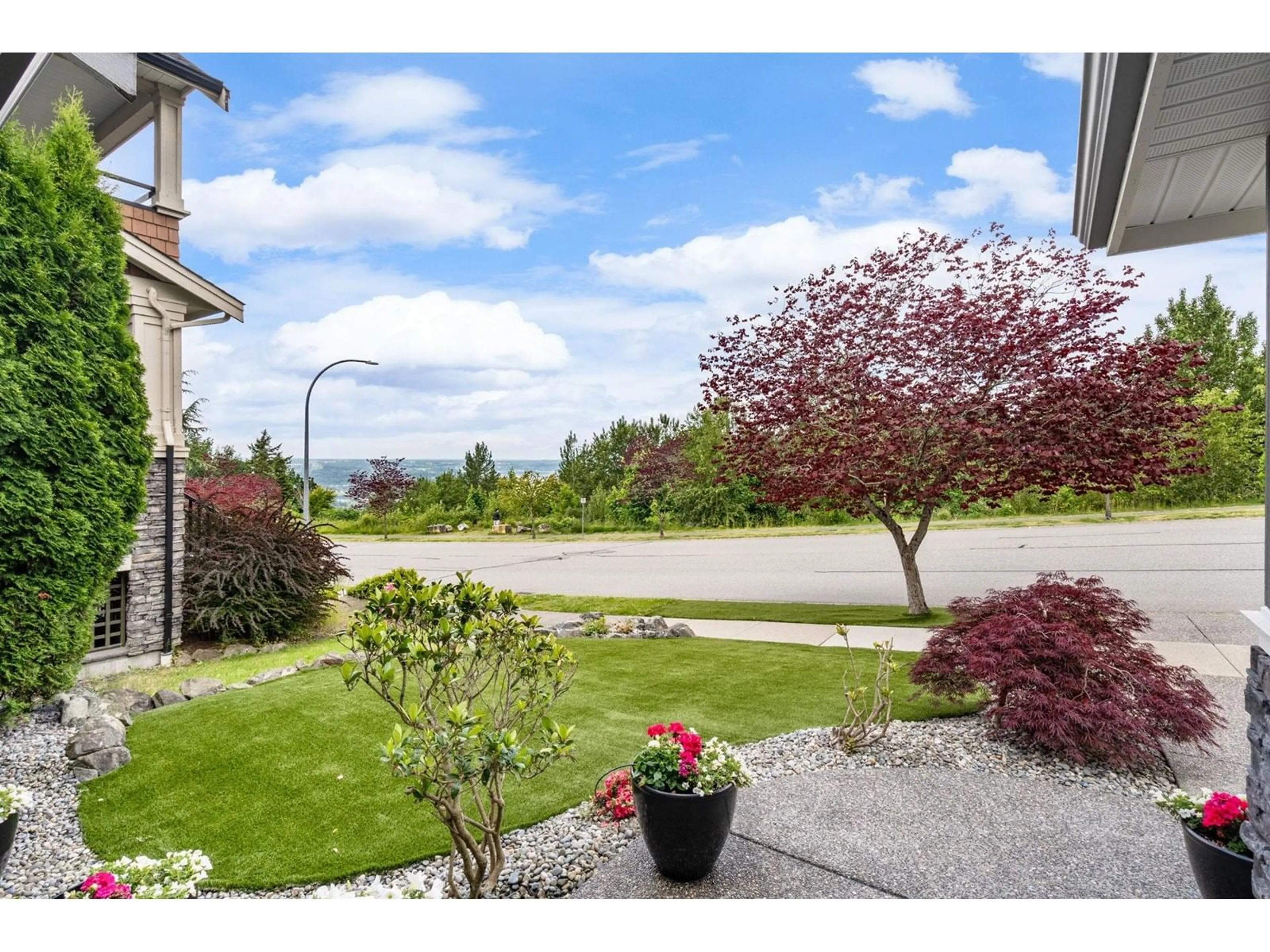 Patio, unknown for 35842 WESTVIEW, Abbotsford British Columbia V3G3G3