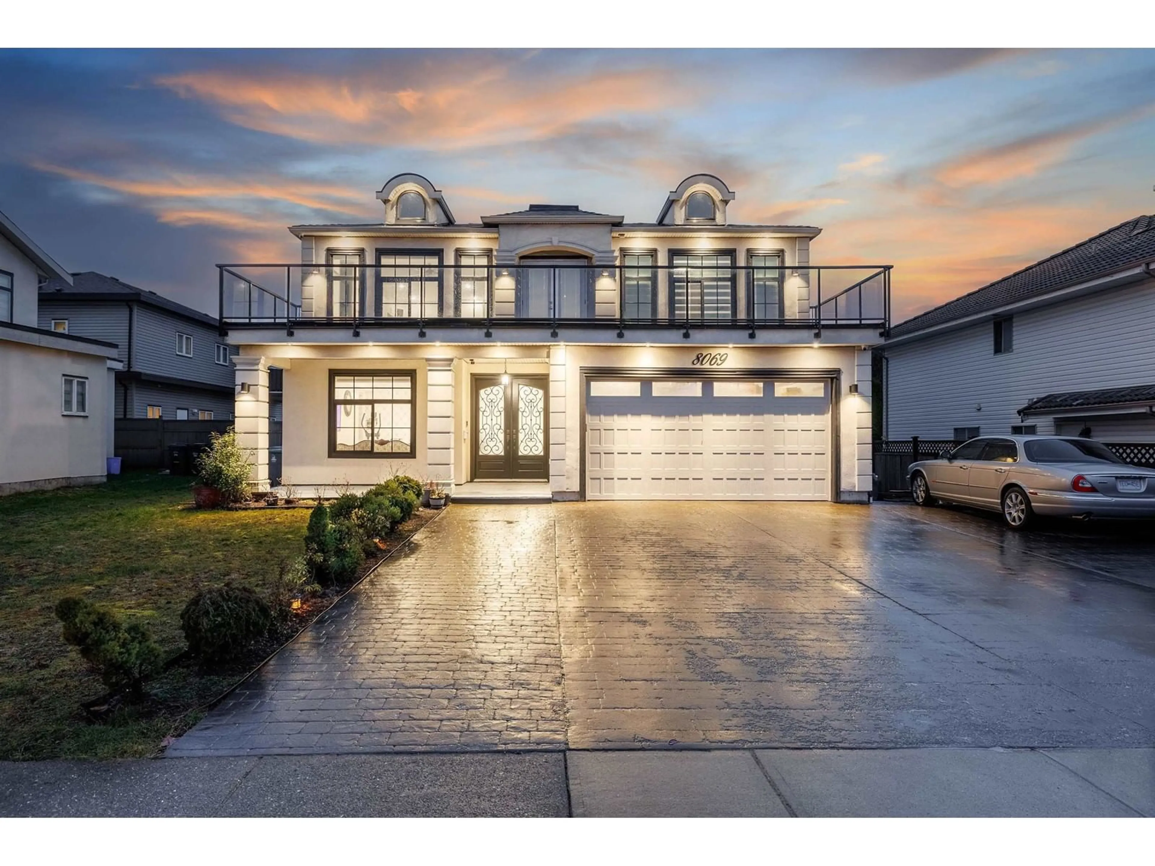Home with brick exterior material, street for 8069 124, Surrey British Columbia V3W0X7