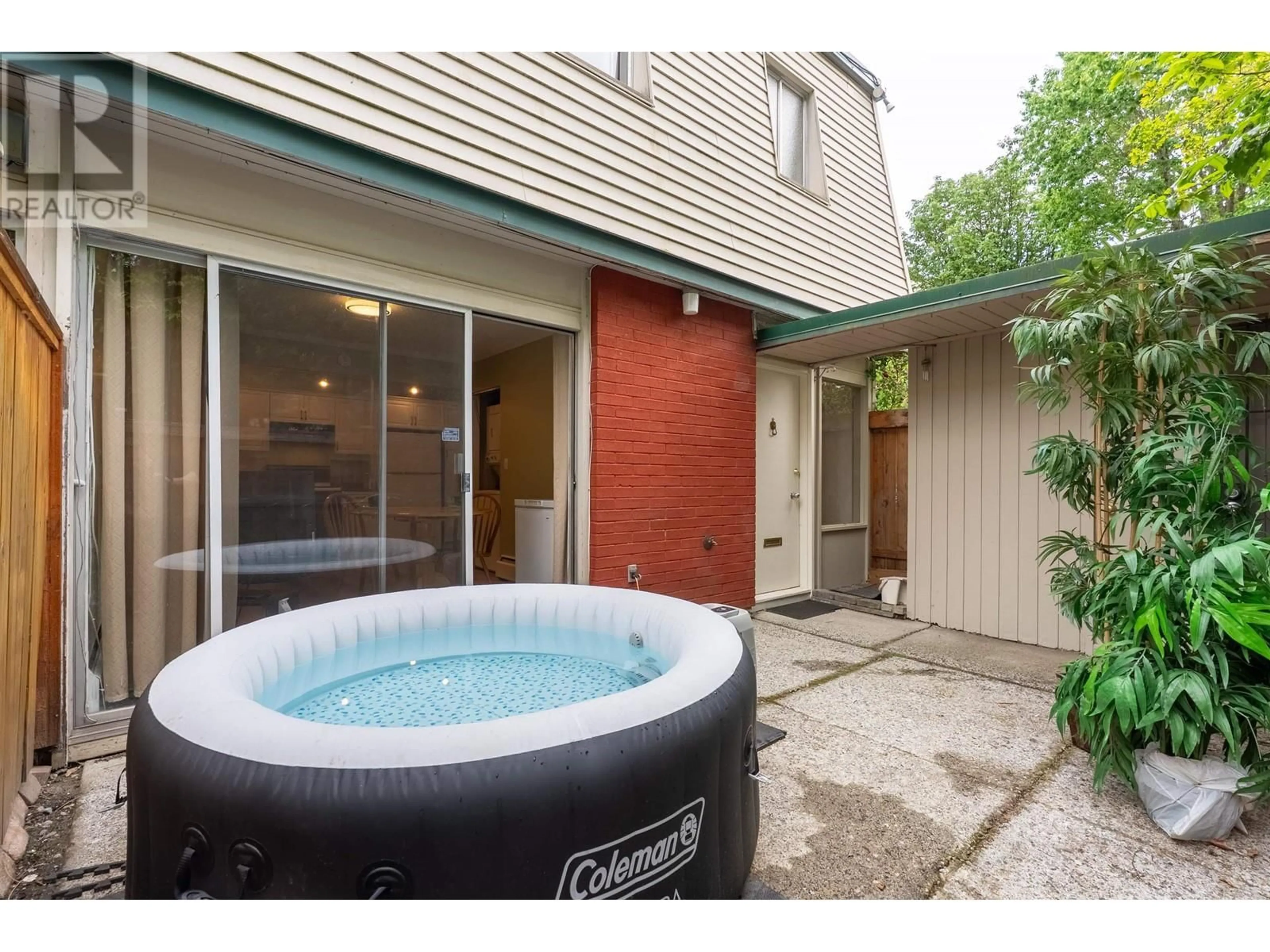 Patio, street for 613 WESTVIEW CRESCENT, North Vancouver British Columbia V7N3X5