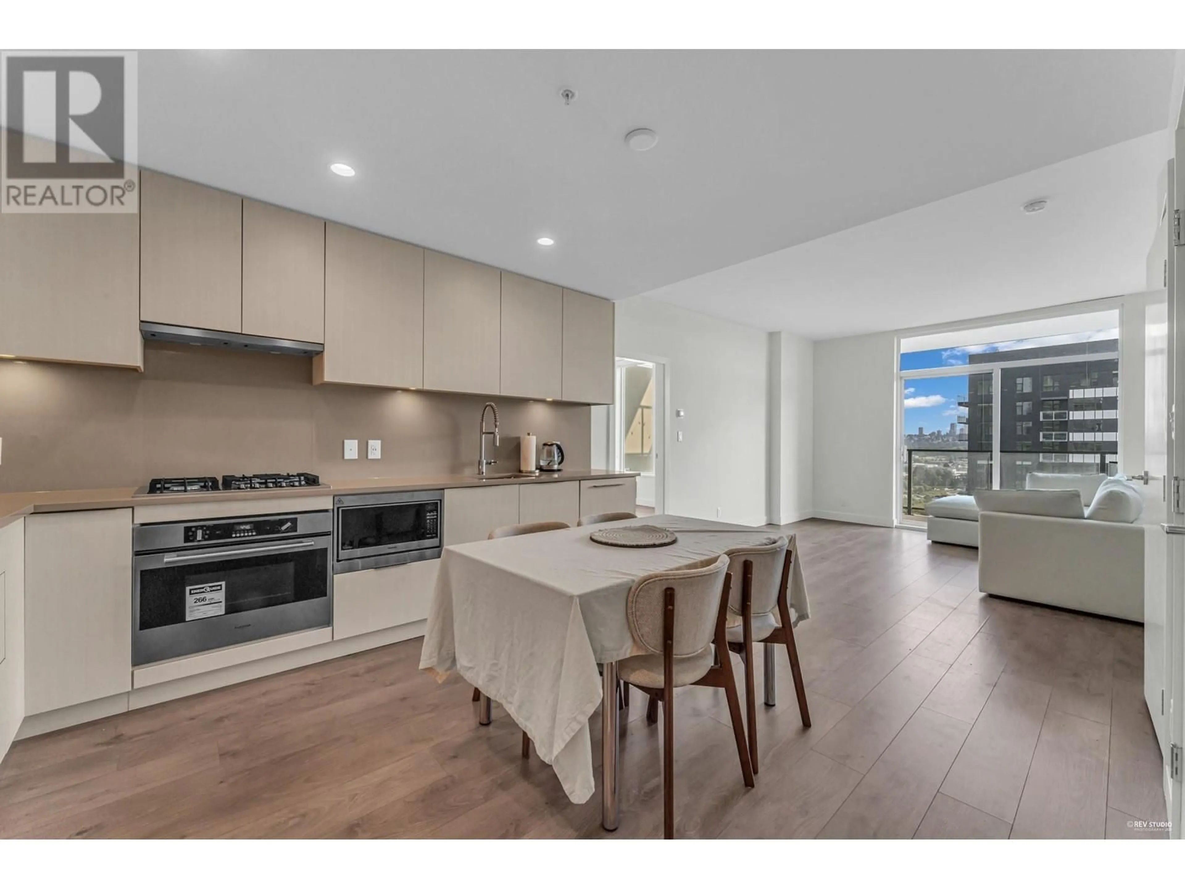 Open concept kitchen, unknown for 1704 - 4465 JUNEAU STREET, Burnaby British Columbia V5C0L8
