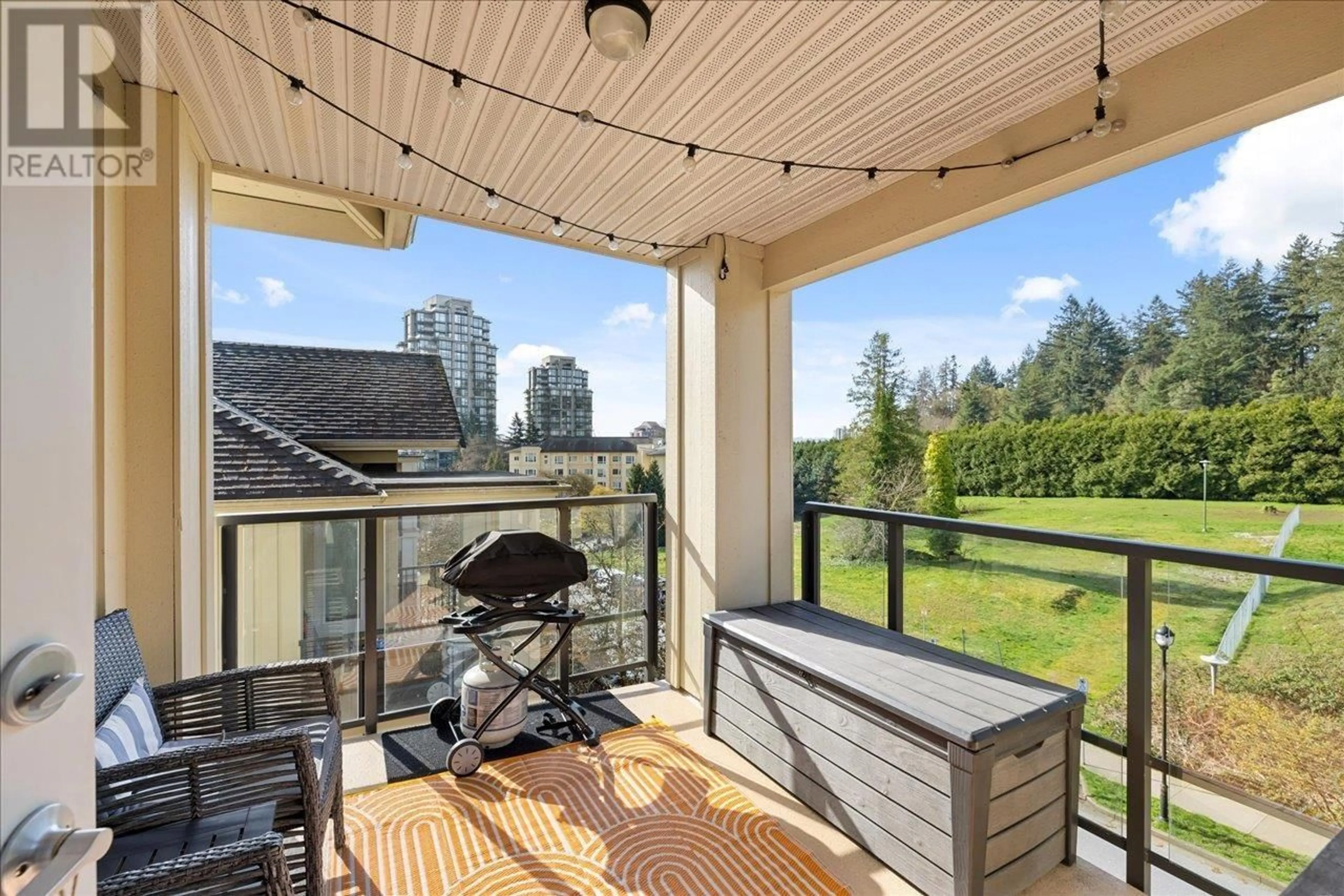 Patio, city buildings view from balcony for 406 - 265 ROSS DRIVE, New Westminster British Columbia V3L0C8