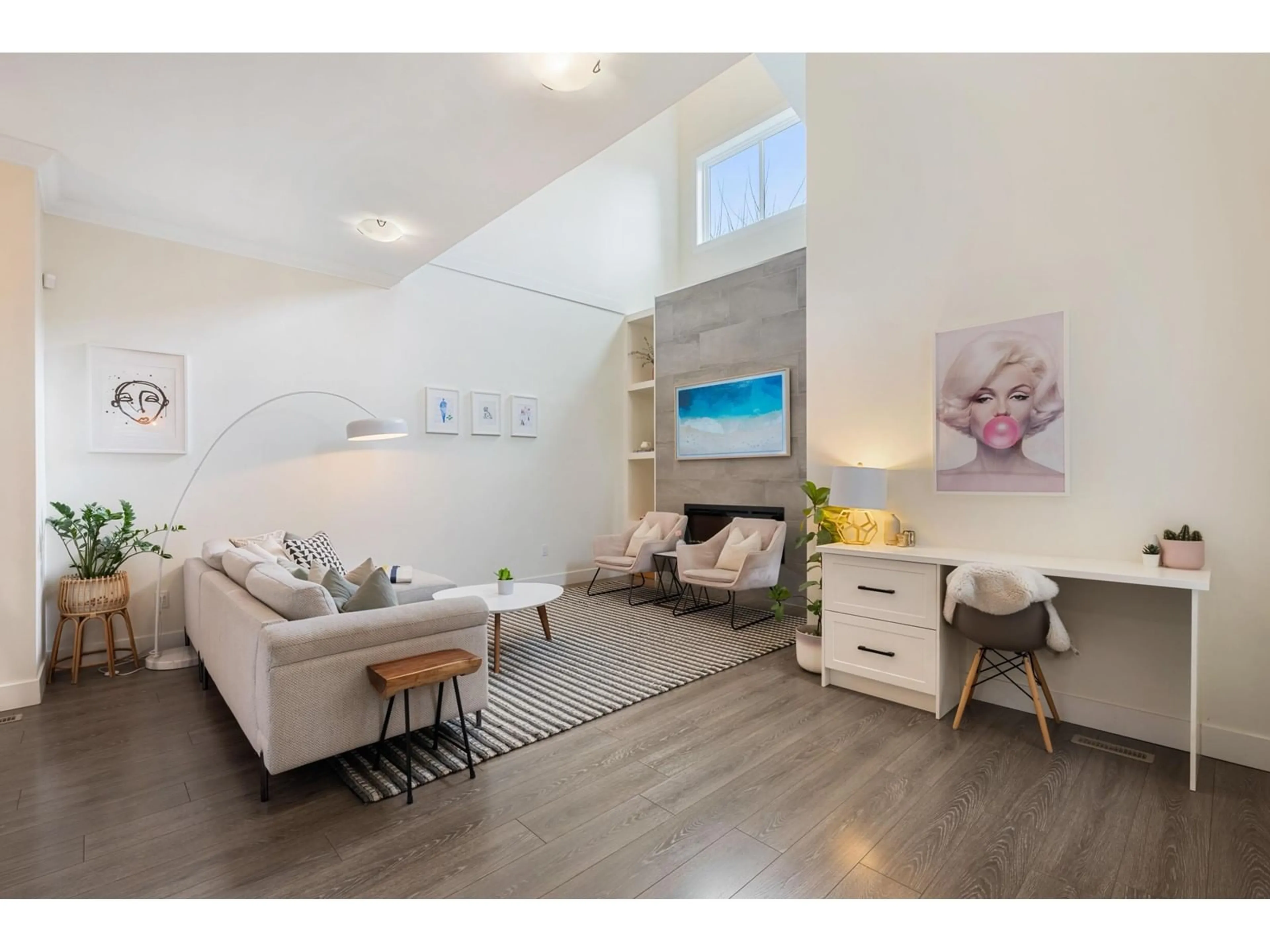 Living room with furniture, wood/laminate floor for 14 - 1454 162B, Surrey British Columbia V4A9W9