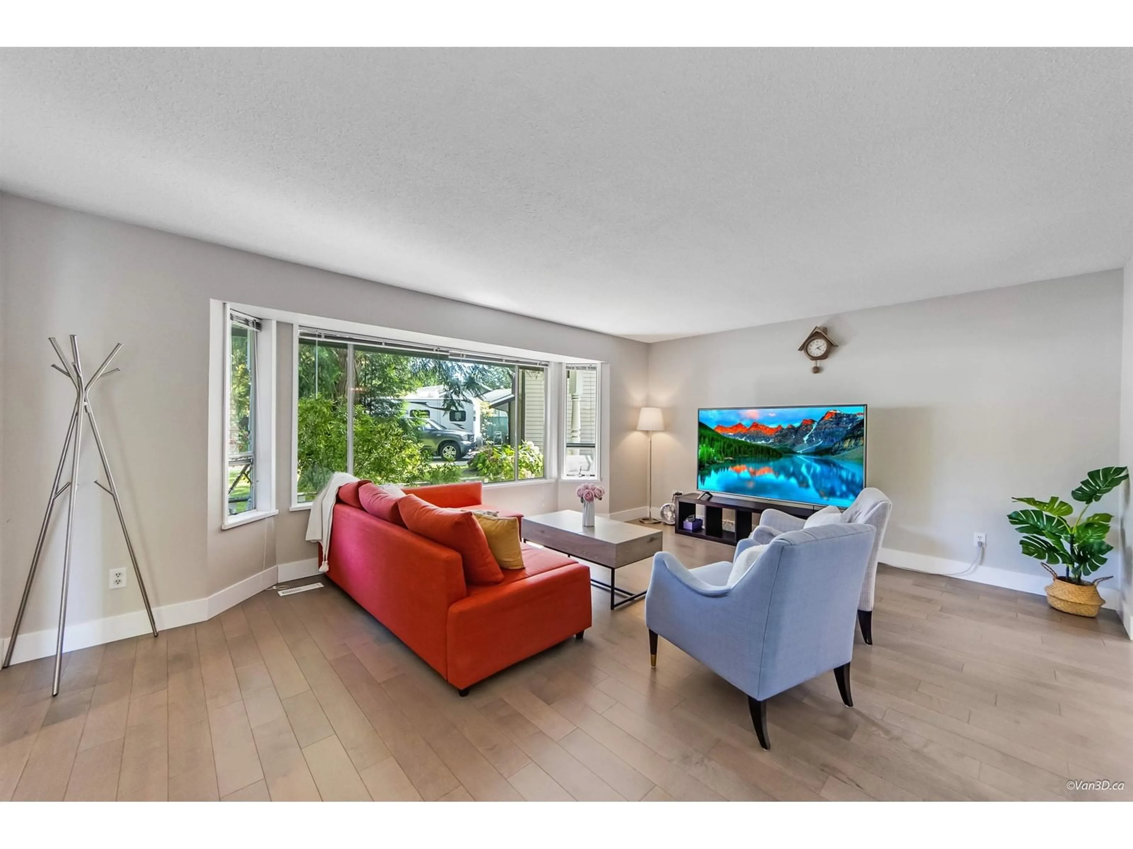 Living room with furniture, unknown for 9503 205A, Langley British Columbia V1M1Y9