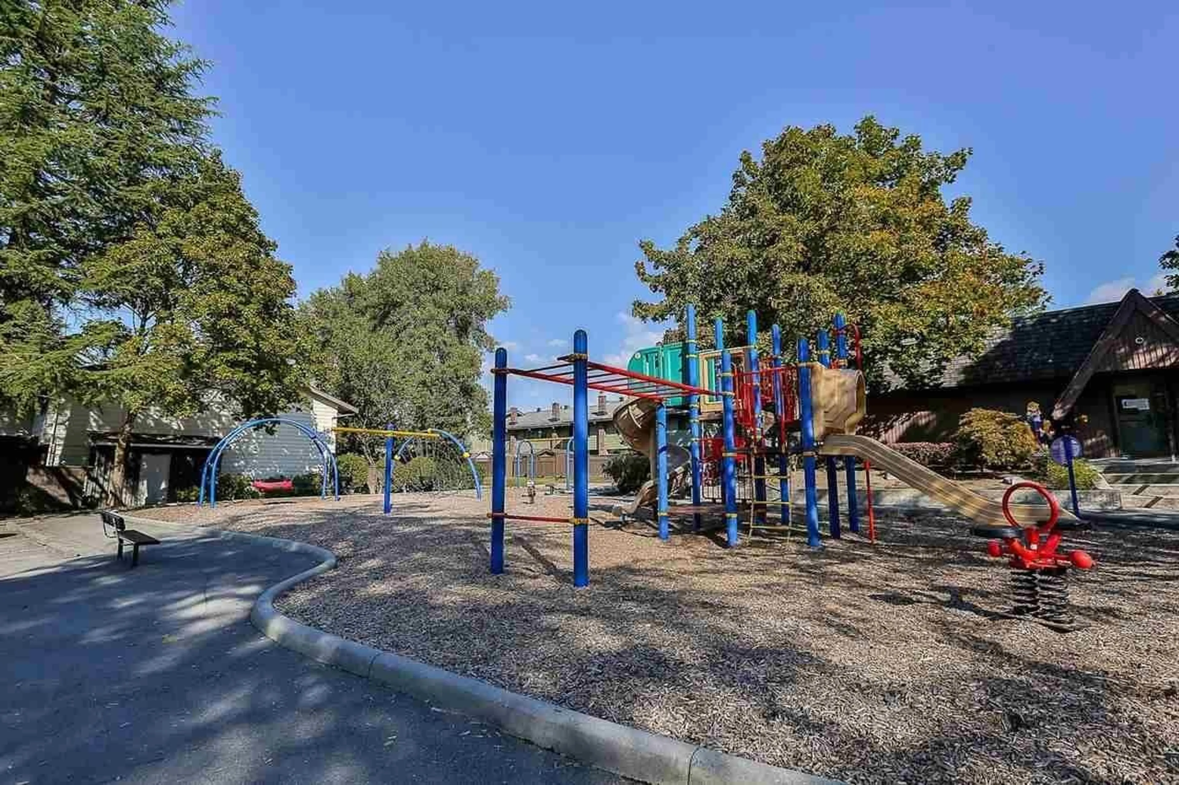 Unknown for 103 - 13977 74, Surrey British Columbia V3W6G6