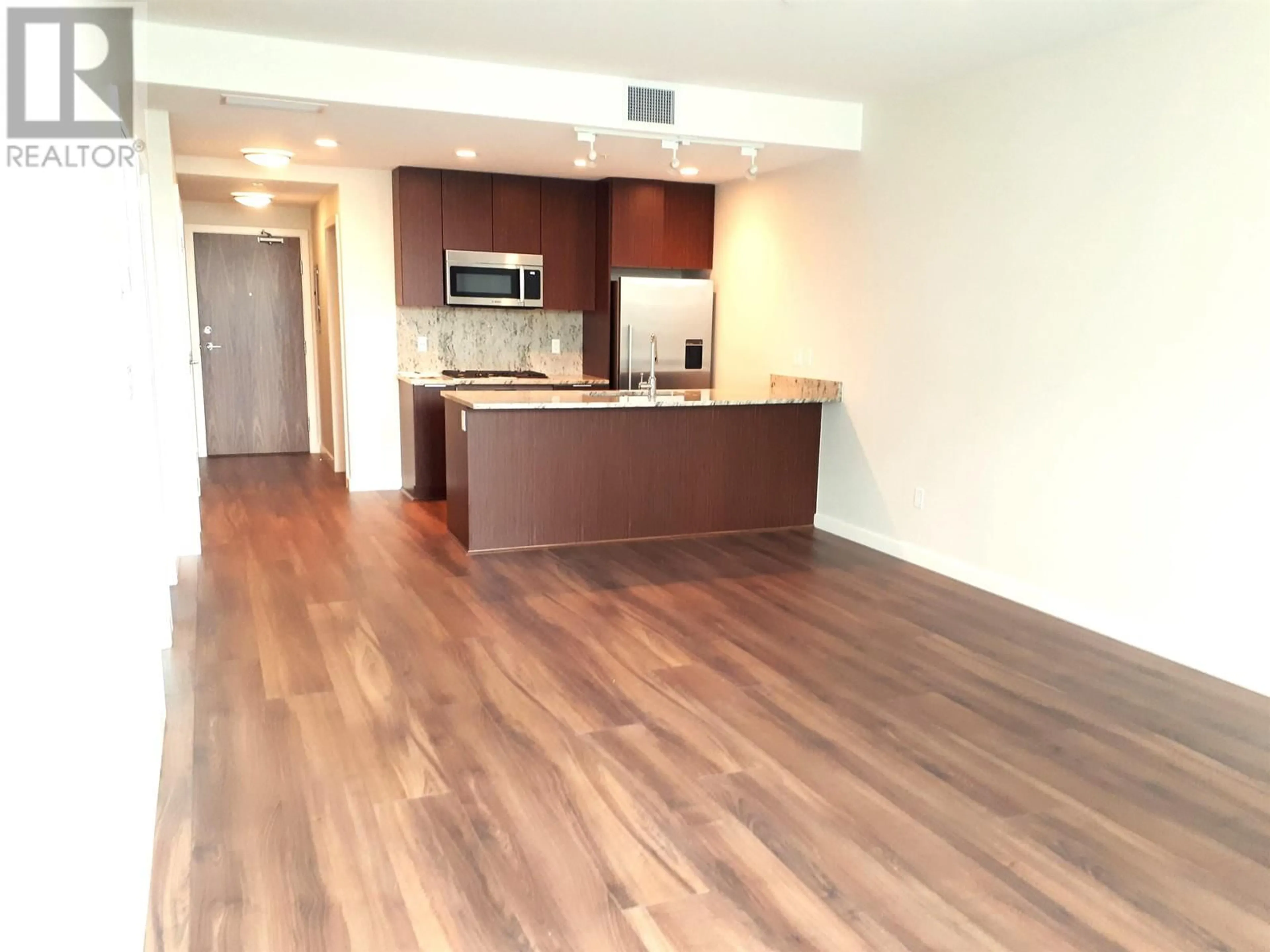 A pic of a room for 813 - 3333 SEXSMITH ROAD, Richmond British Columbia V6X0R7