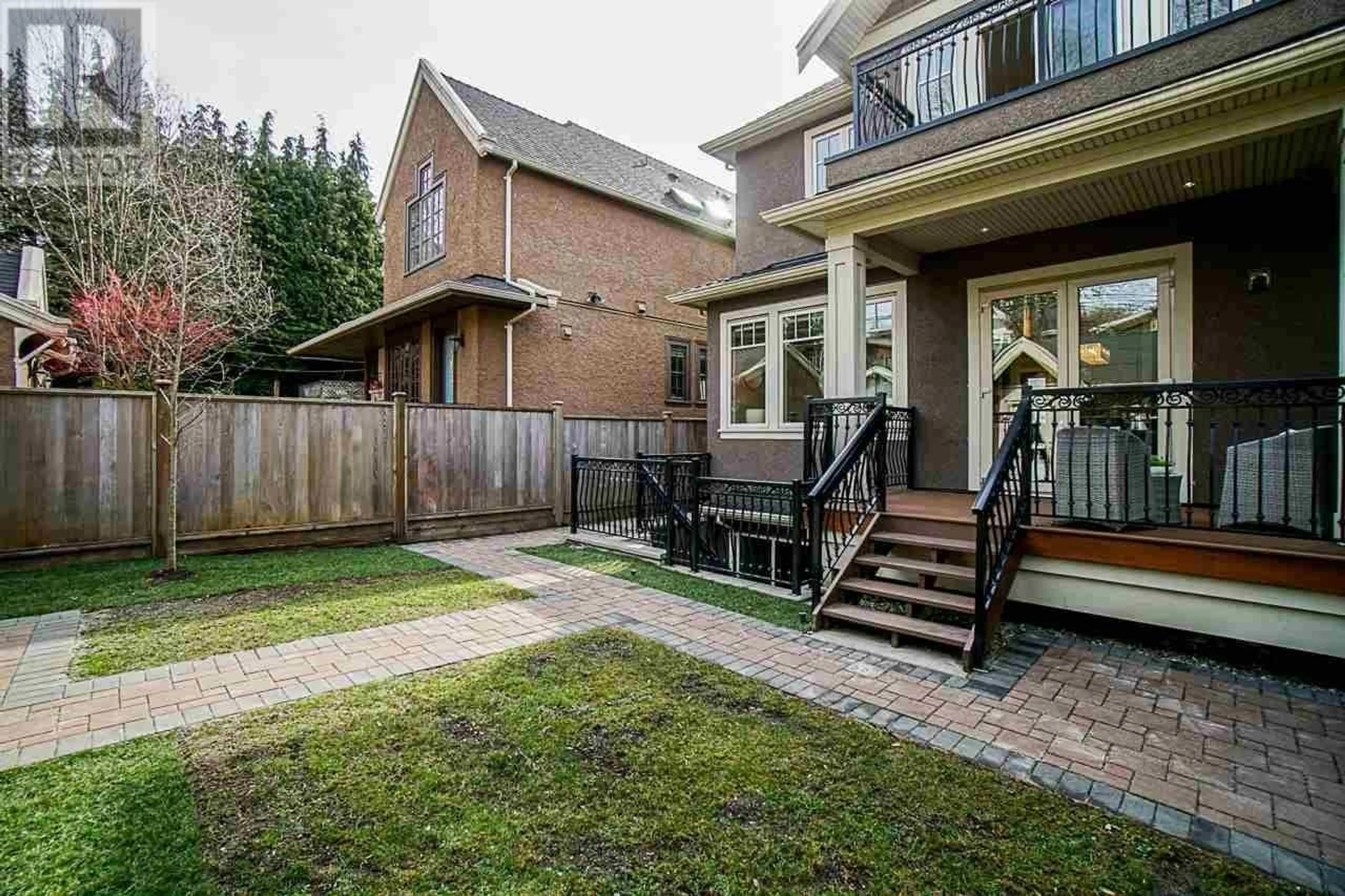 Patio, street for 3759 31ST AVENUE, Vancouver British Columbia V6S1Y1