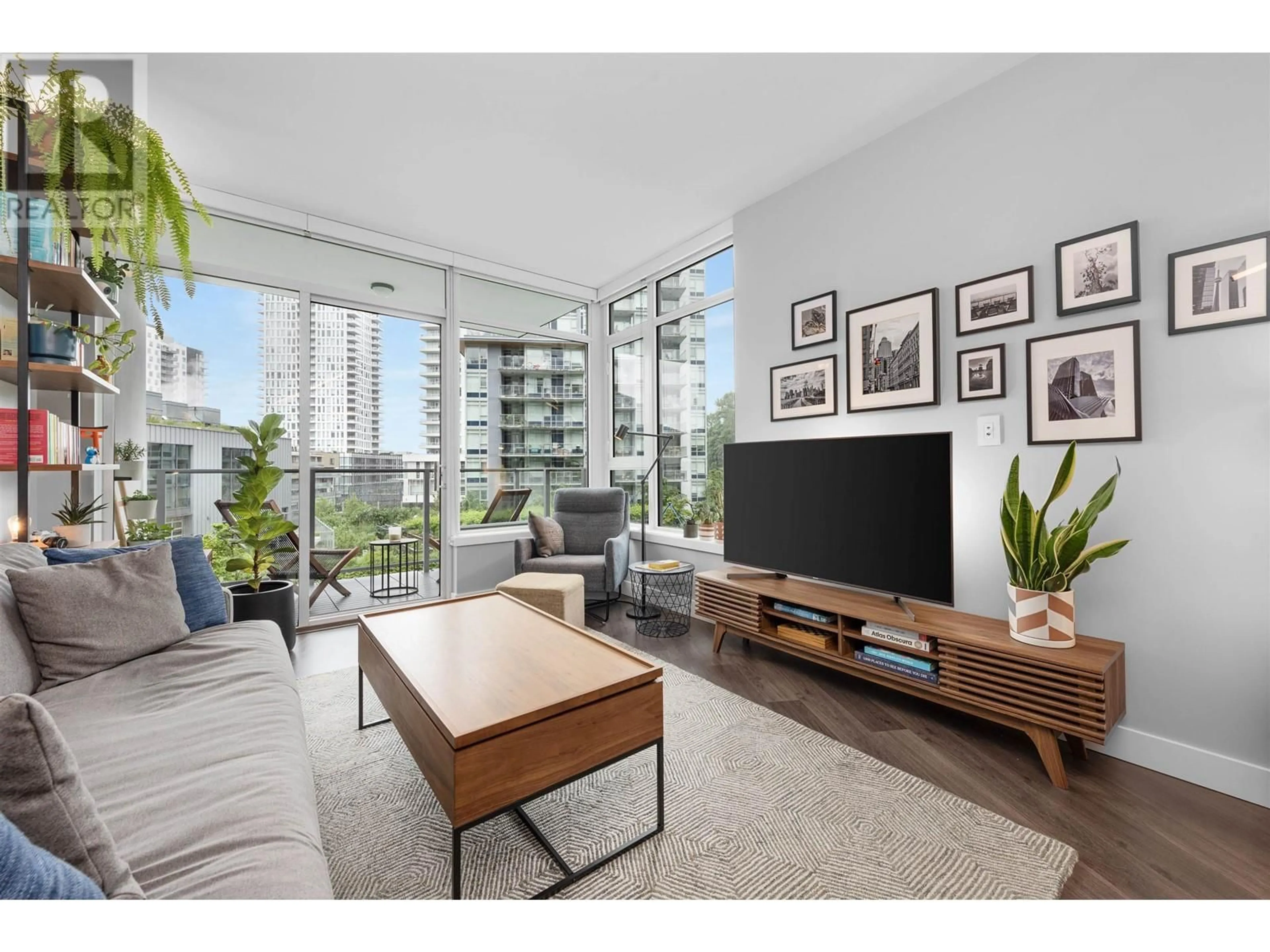 Living room with furniture, unknown for 506 - 3557 SAWMILL CRESCENT, Vancouver British Columbia V5S0E2