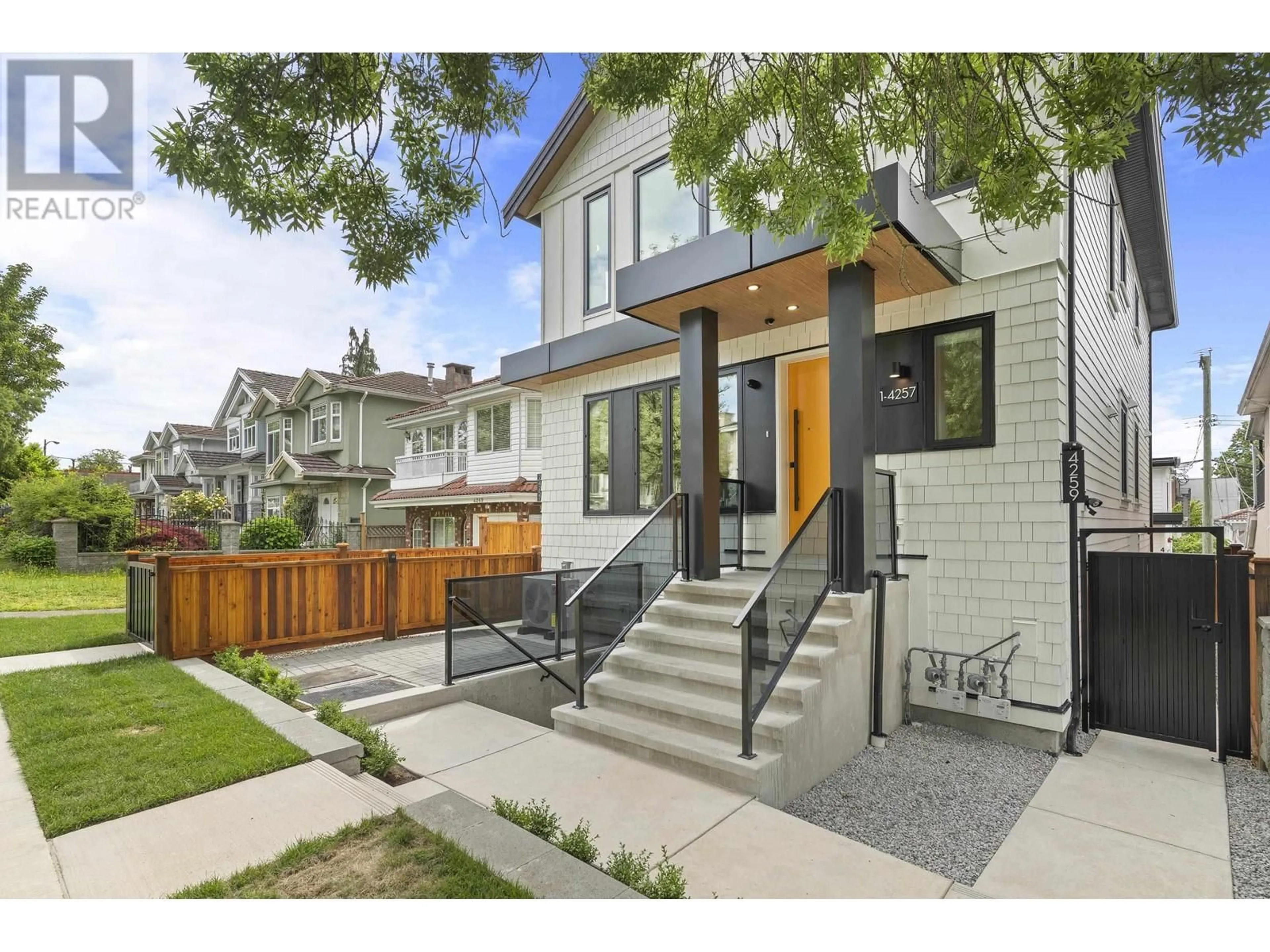 Home with brick exterior material, street for 1 - 4257 BEATRICE STREET, Vancouver British Columbia V5N4H9