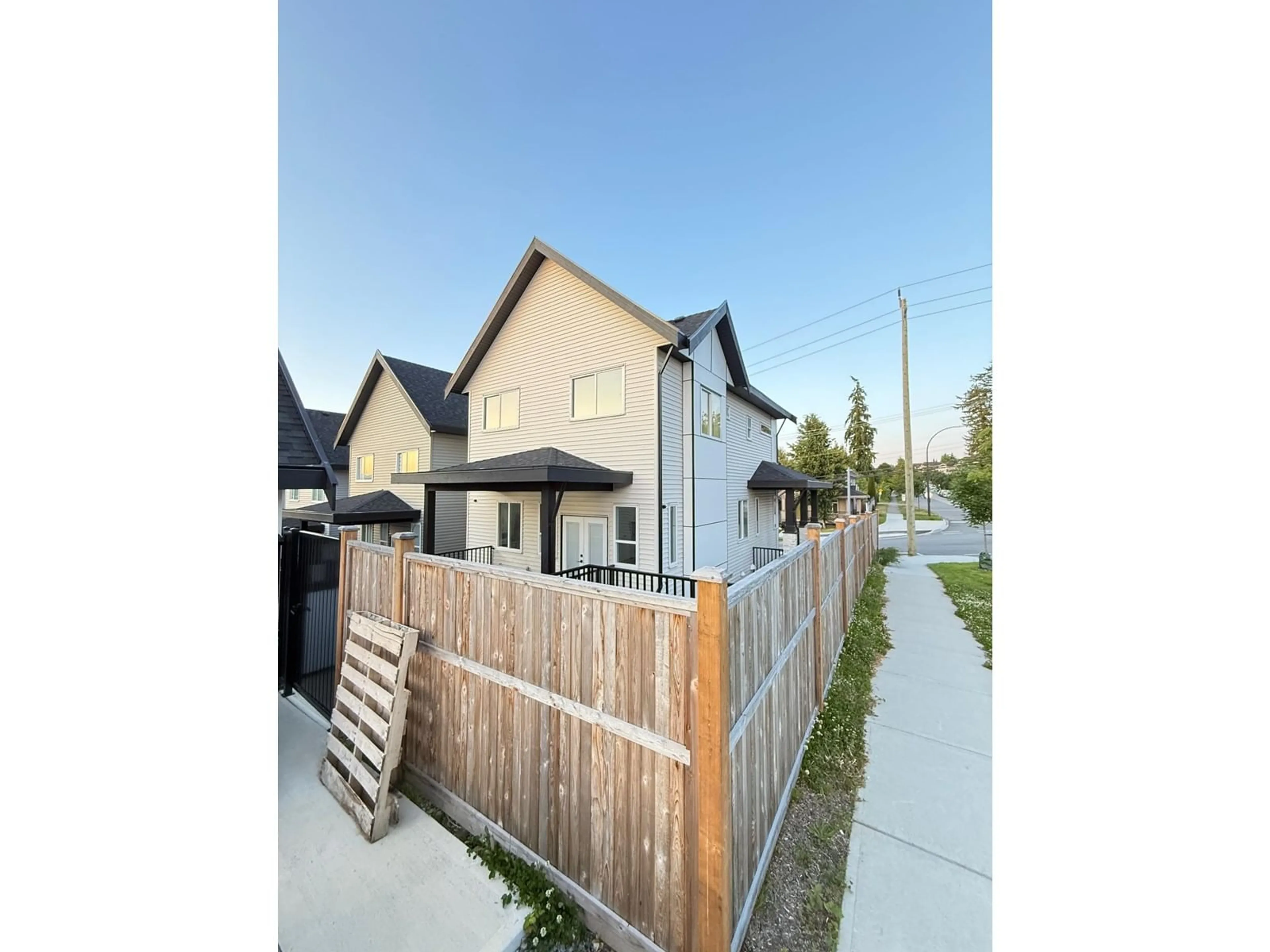 A pic from outside/outdoor area/front of a property/back of a property/a pic from drone, street for 6213 148, Surrey British Columbia V3S2L1