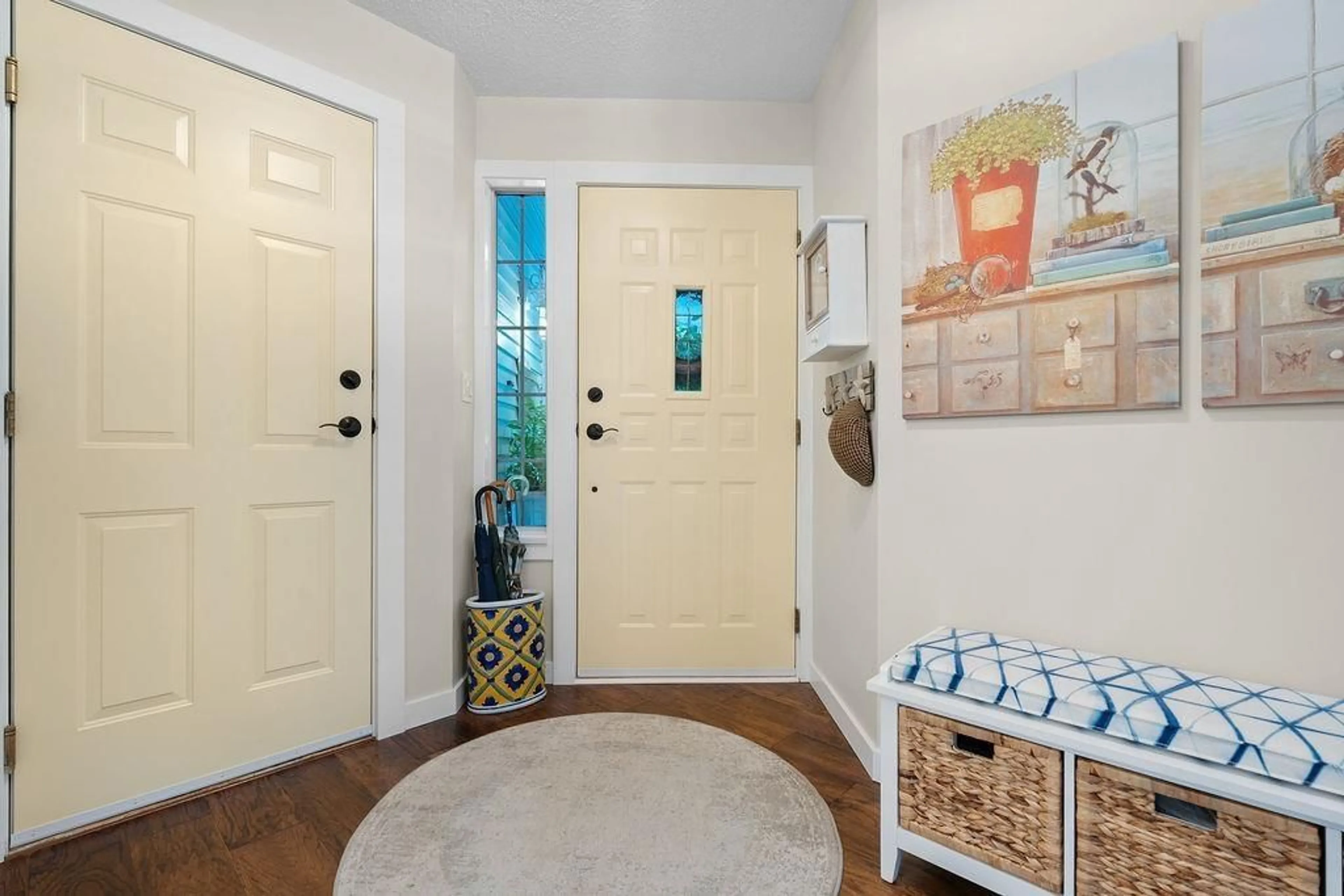 Indoor entryway for 11 - 21138 88, Langley British Columbia V1M2G7