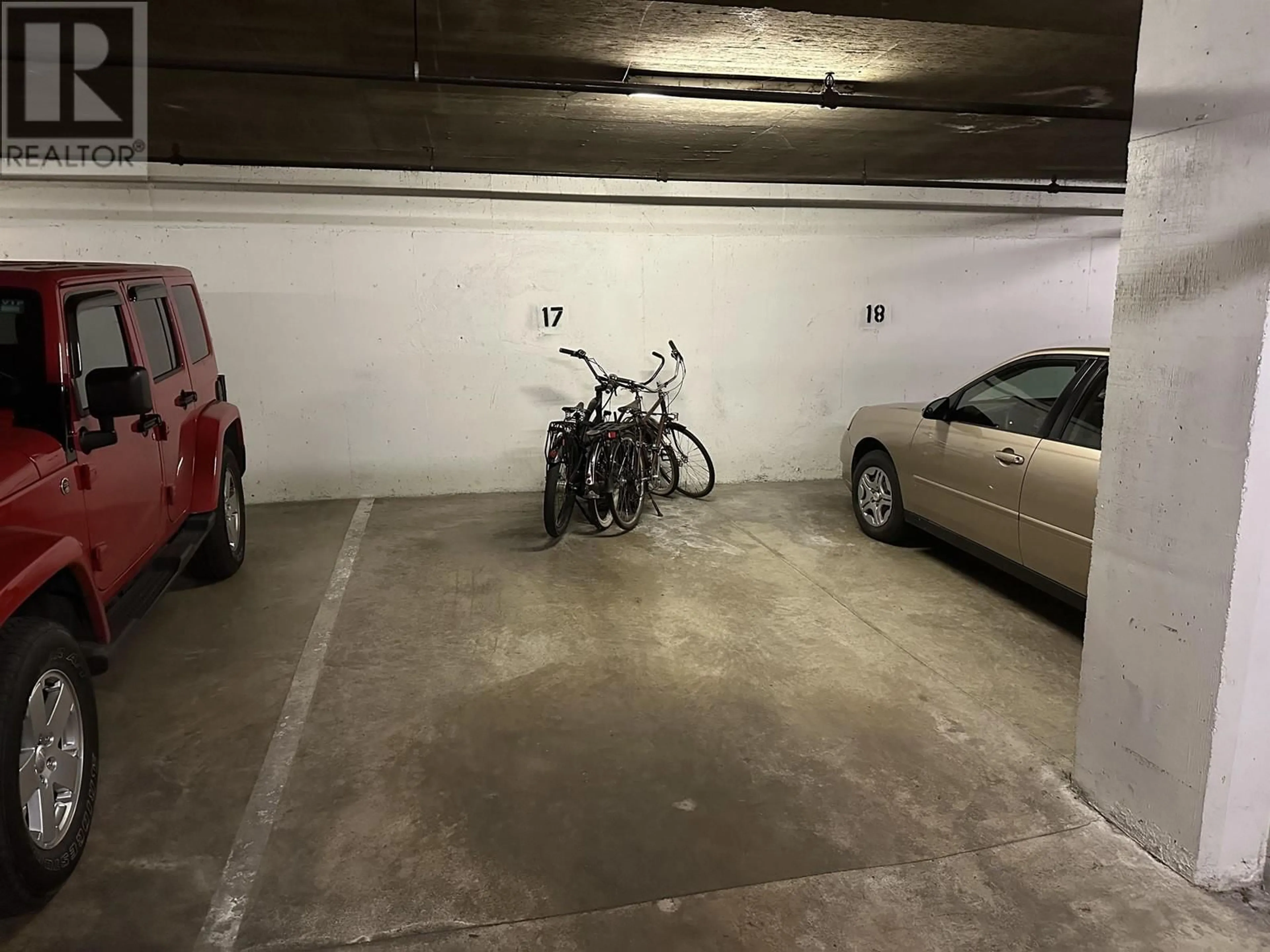Parking for 306 - 2234 PRINCE ALBERT STREET, Vancouver British Columbia V5T4K9
