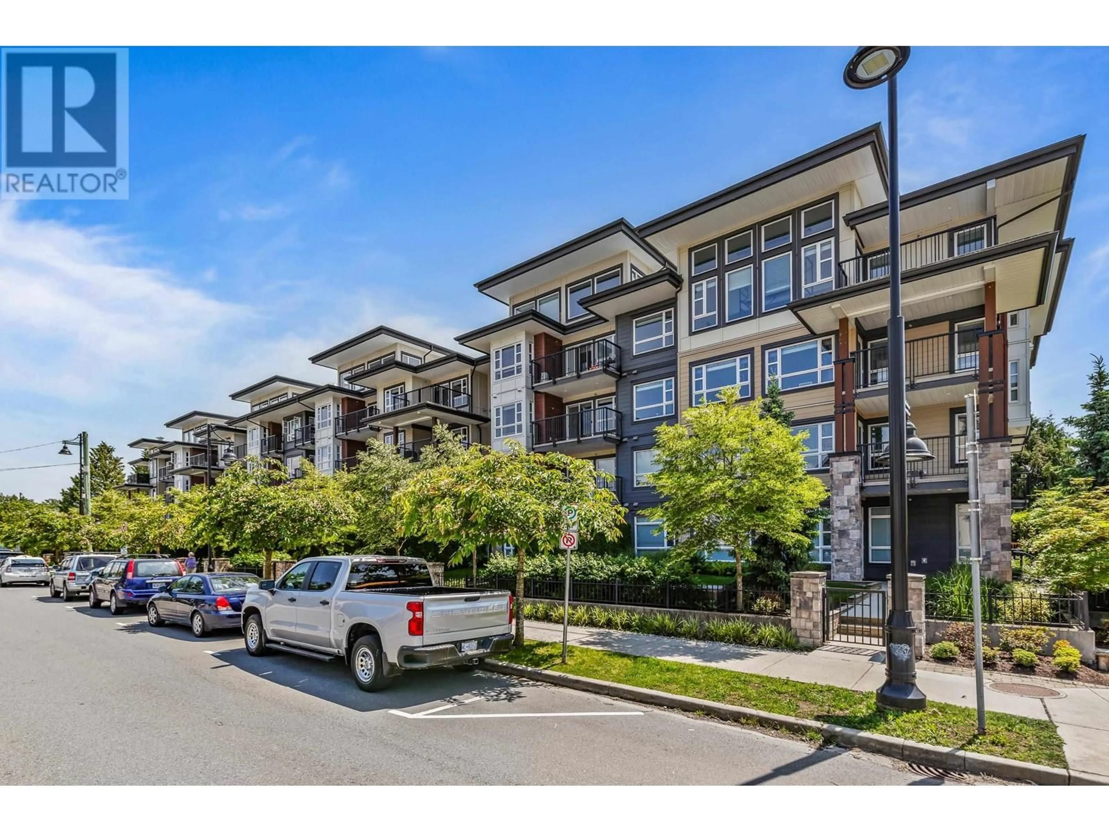 A pic from outside/outdoor area/front of a property/back of a property/a pic from drone, unknown for 315 - 22562 121 AVENUE, Maple Ridge British Columbia V2X3Y8
