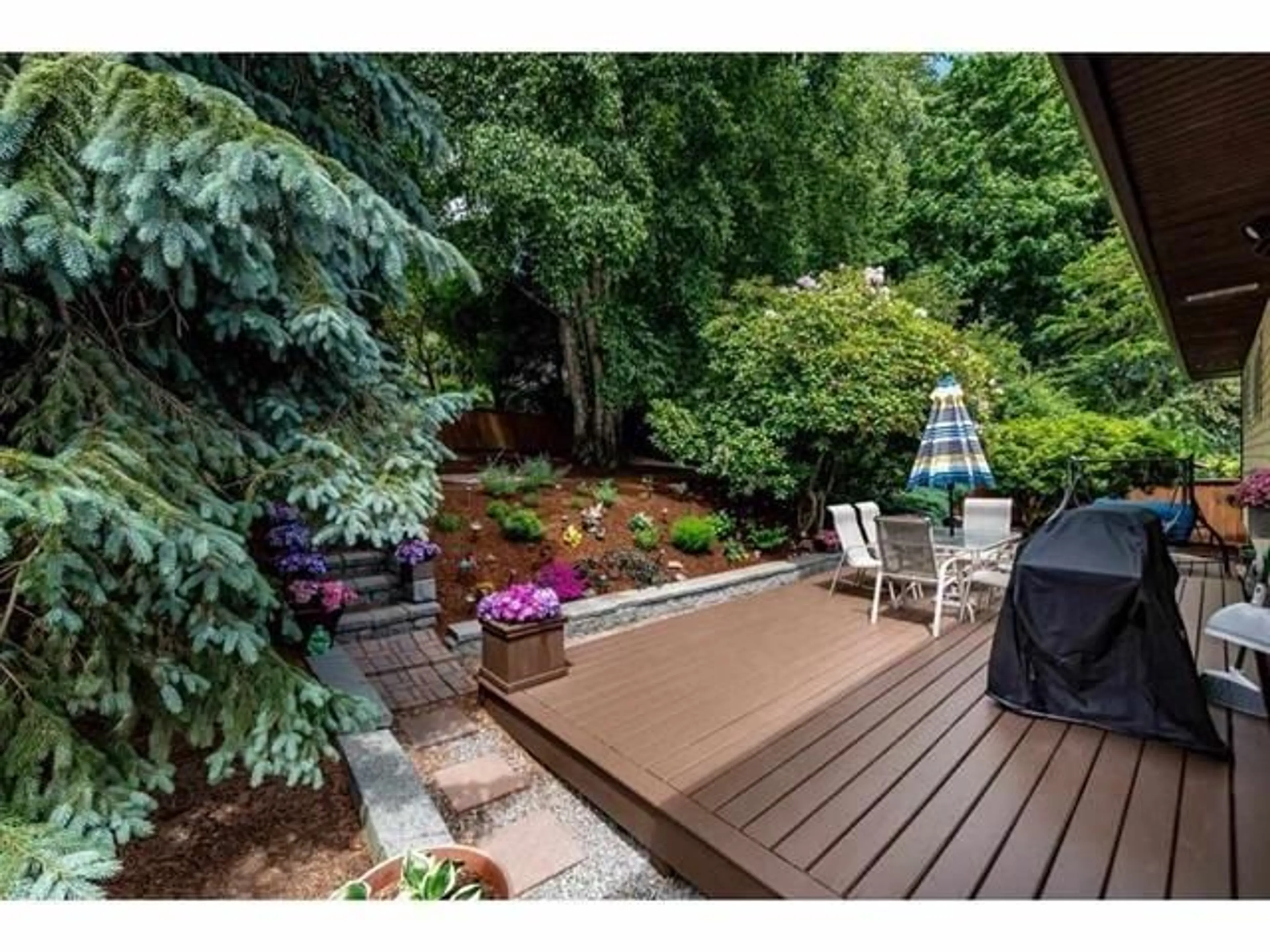 Patio, unknown for 35361 ROCKWELL, Abbotsford British Columbia V2S4N4