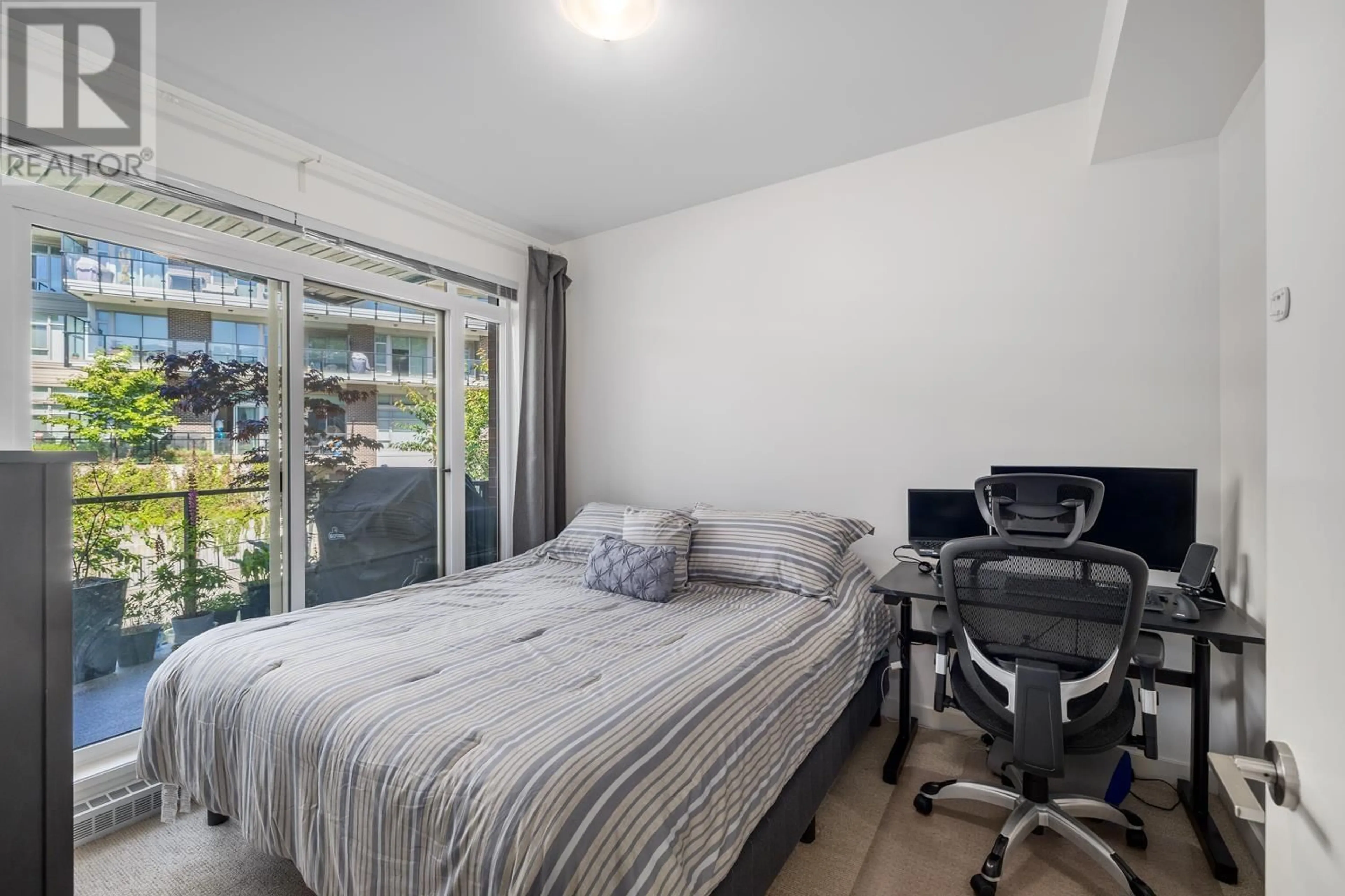 A pic of a room for 217 - 22 ROYAL AVENUE, New Westminster British Columbia V3L0H1