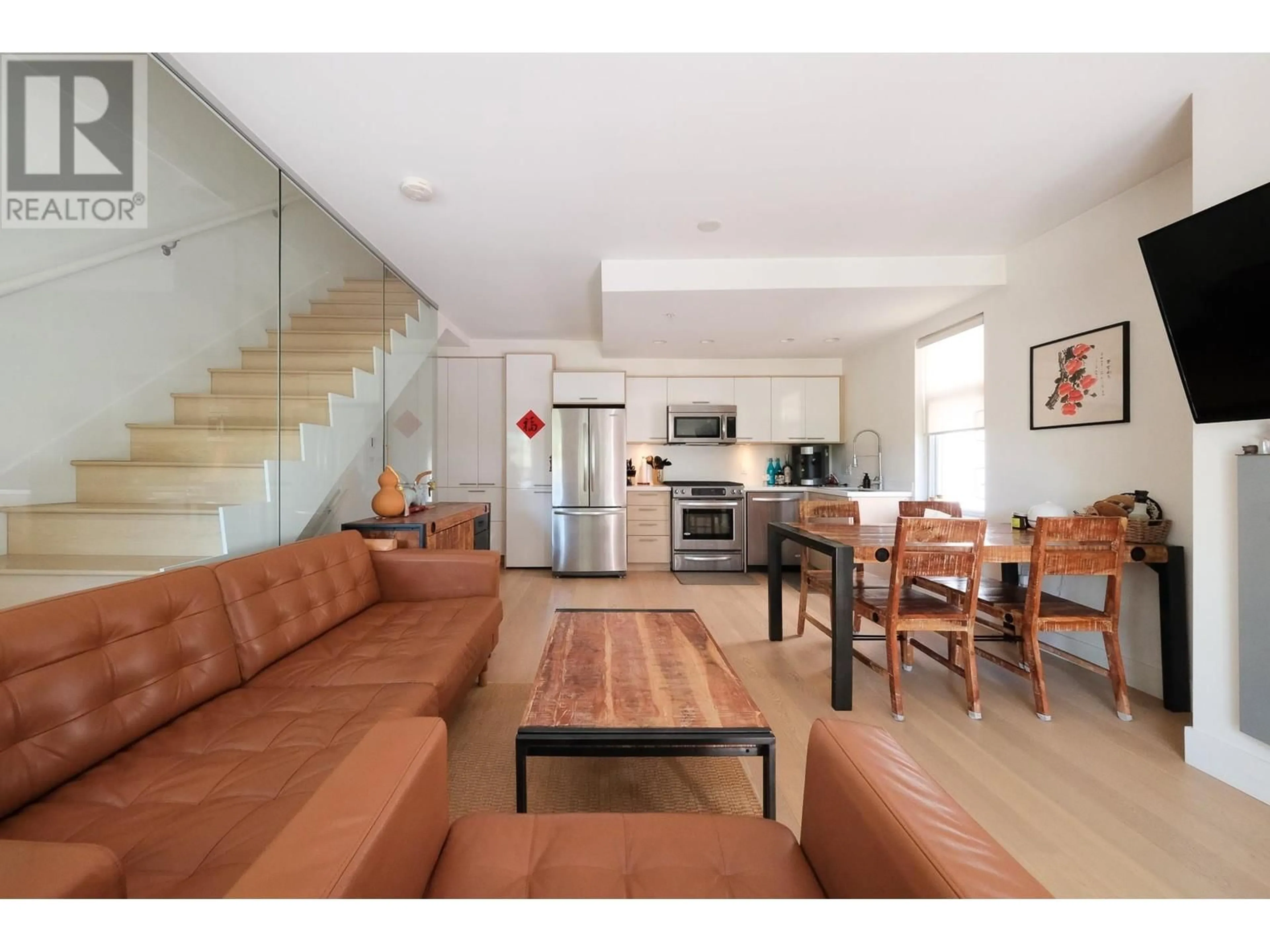 Open concept kitchen, unknown for 3197 ST. GEORGE STREET, Vancouver British Columbia V5T3R9