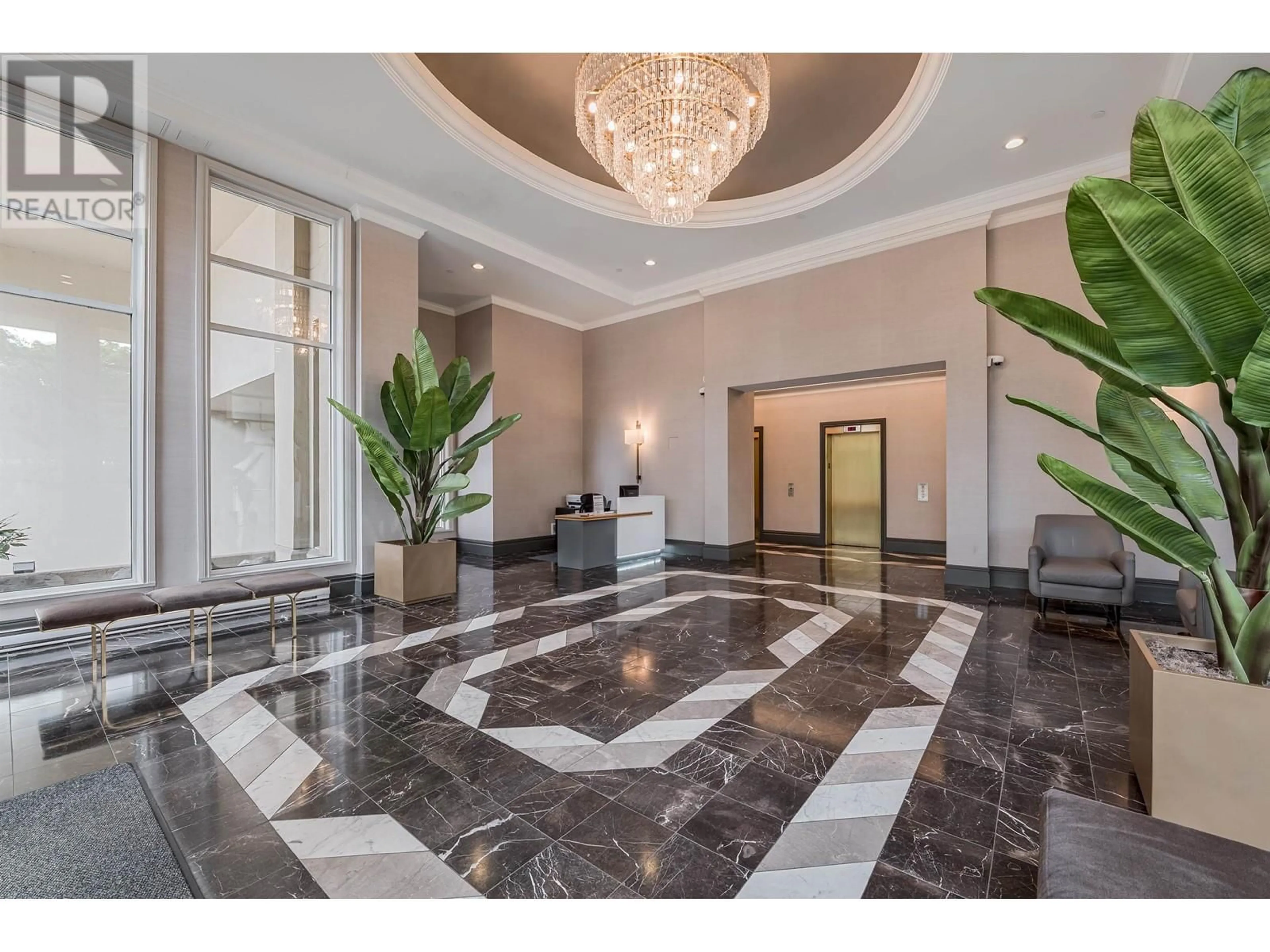 Lobby for 402 - 6240 MCKAY AVENUE, Burnaby British Columbia V5H4L8
