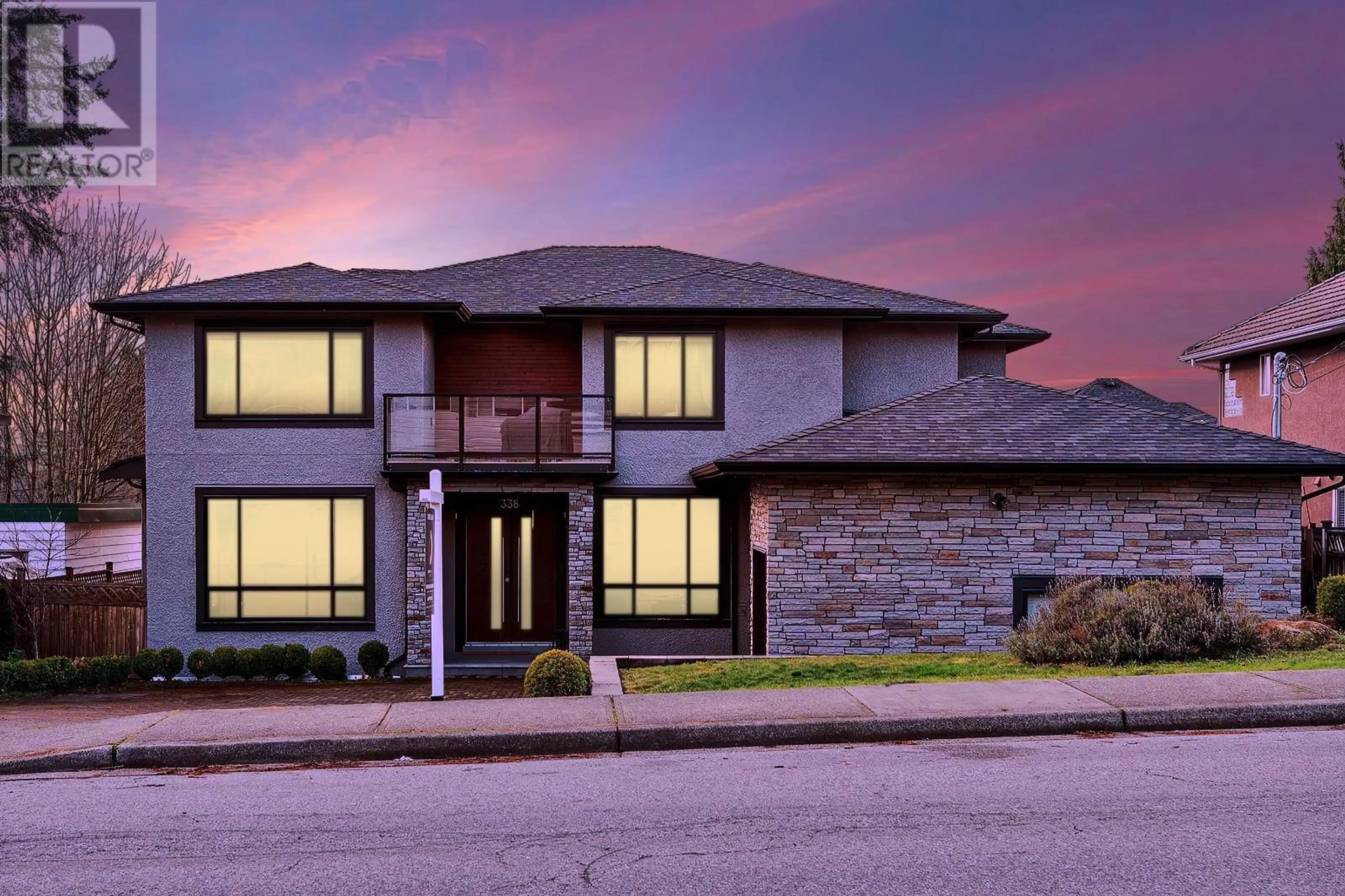 Home with brick exterior material, unknown for 338 MUNDY STREET, Coquitlam British Columbia V3K5M4