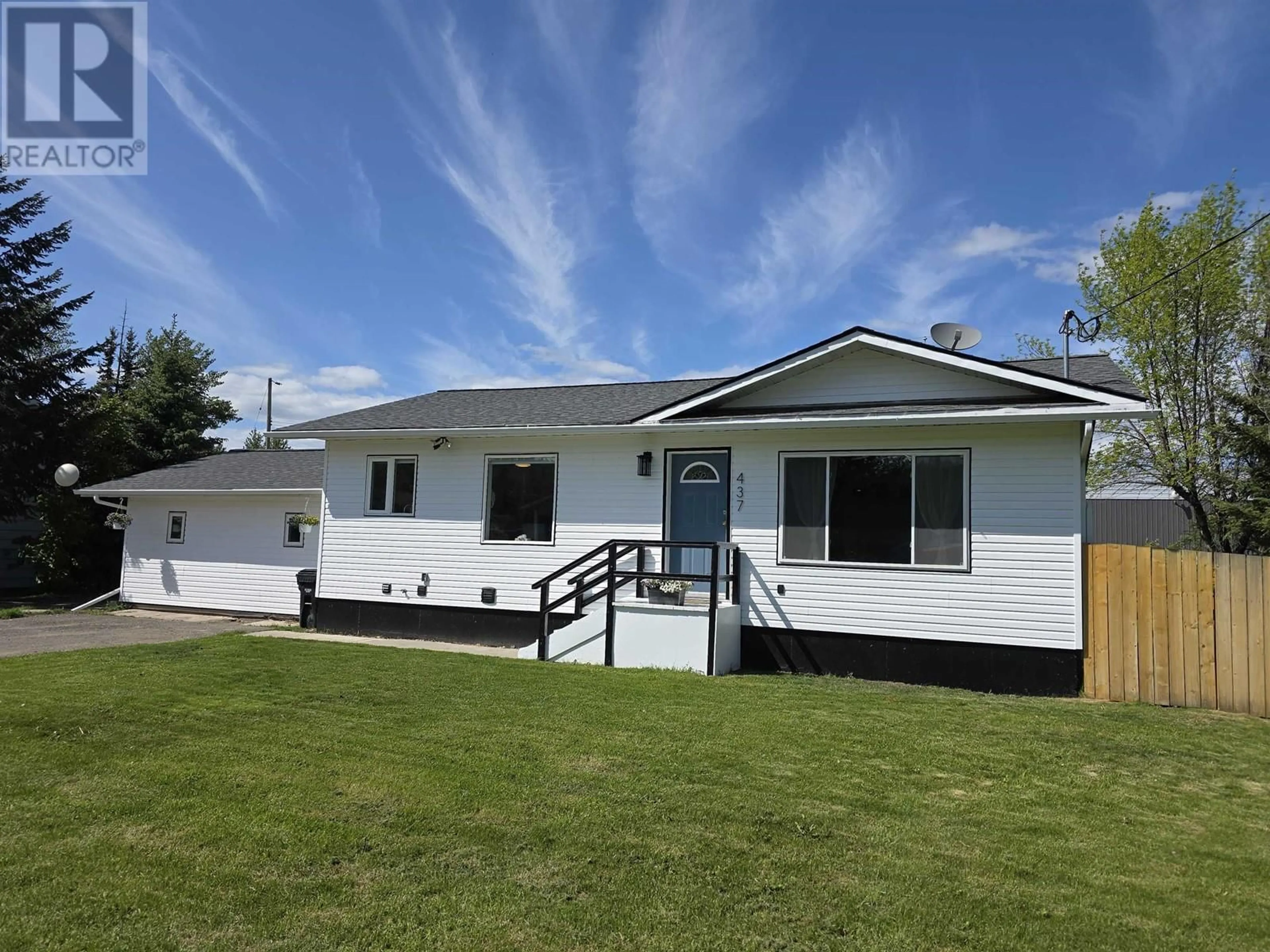 Home with vinyl exterior material, street for 437 W 2ND STREET, Vanderhoof British Columbia V0J3A0