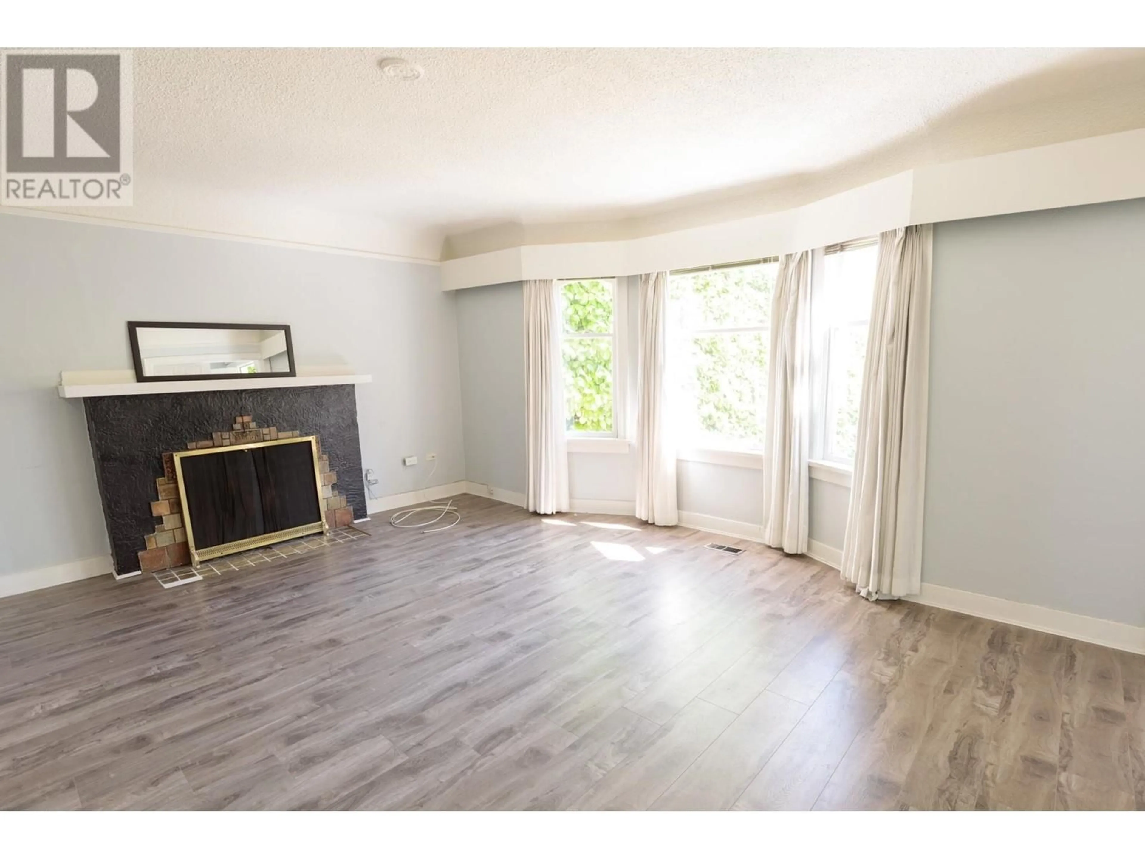 A pic of a room for 2529 41ST AVENUE, Vancouver British Columbia V6N3C2