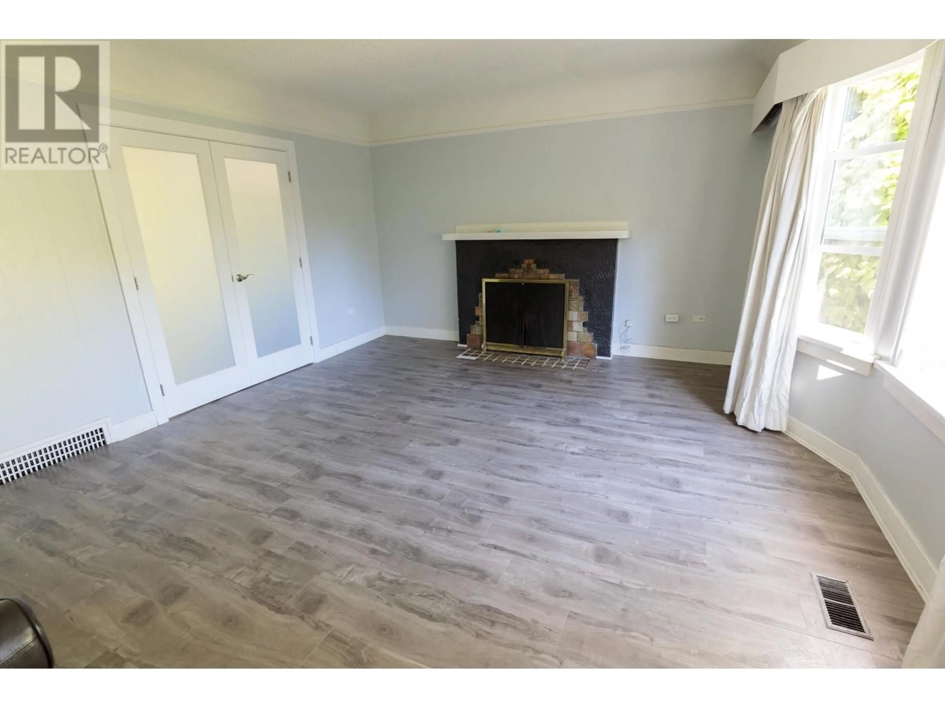 A pic of a room for 2529 41ST AVENUE, Vancouver British Columbia V6N3C2