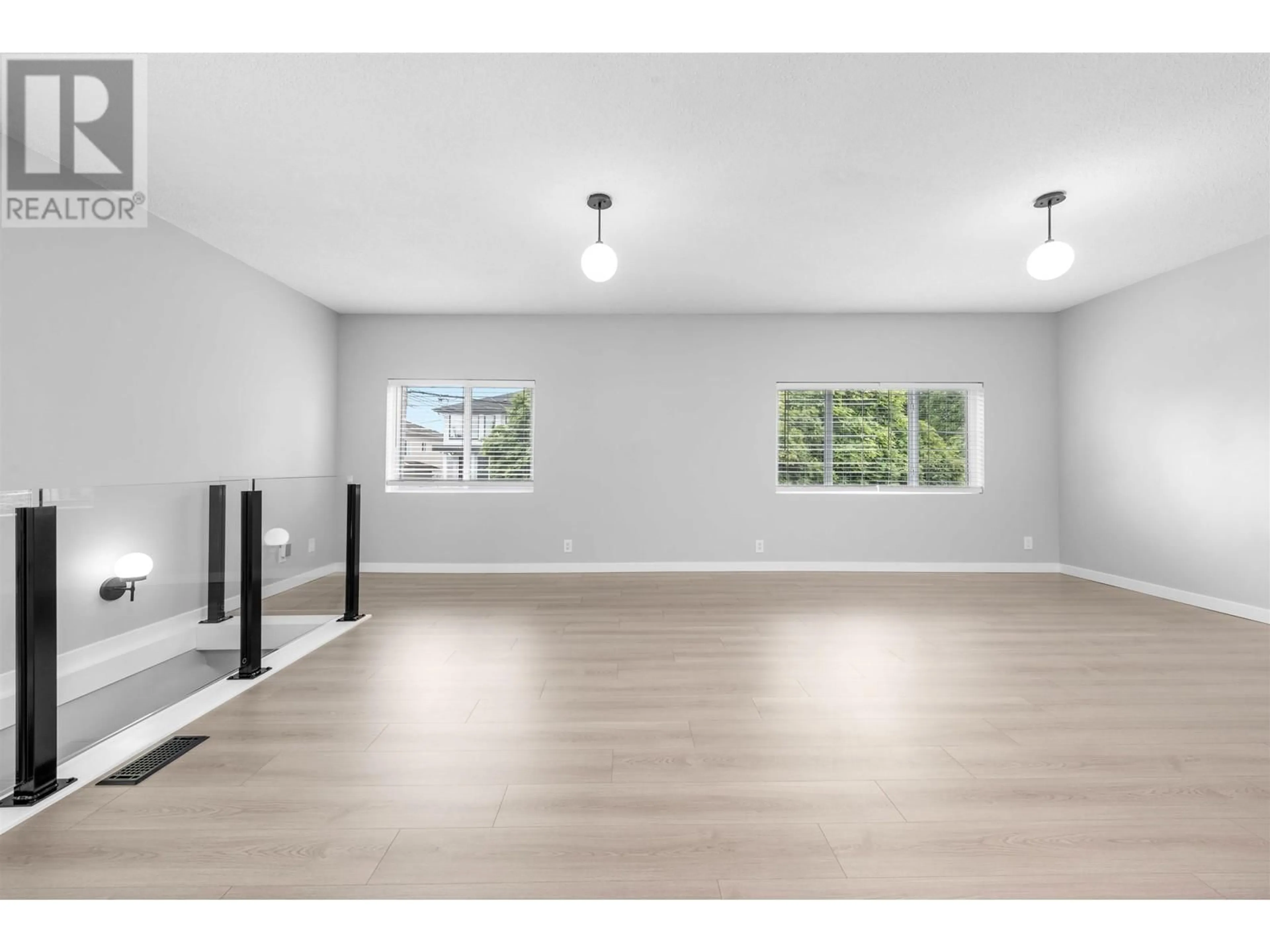 A pic of a room for 2062 35TH AVENUE, Vancouver British Columbia V5P1B9