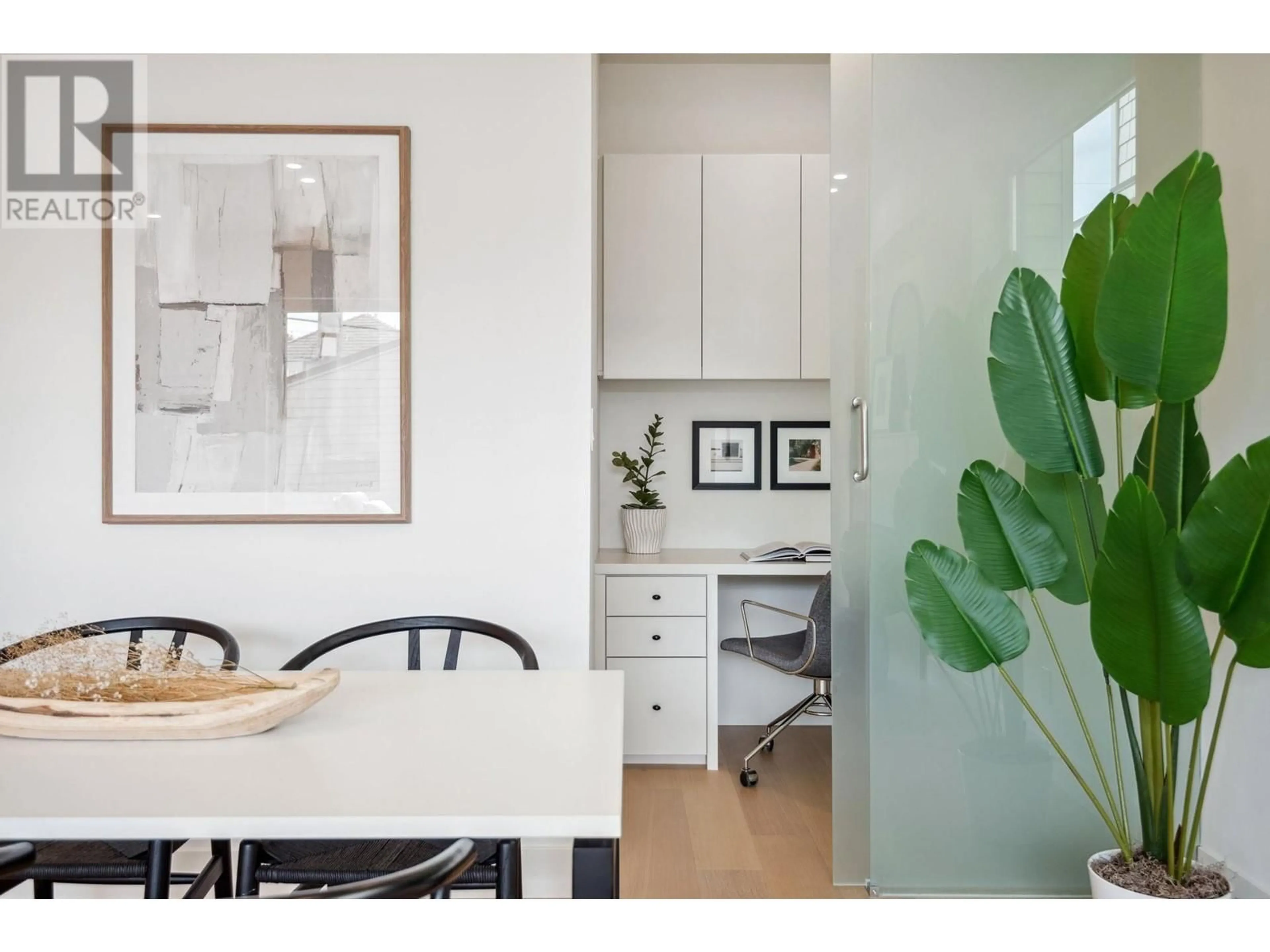 Unknown for 2 - 4748 ARGYLE STREET, Vancouver British Columbia V5N3X8