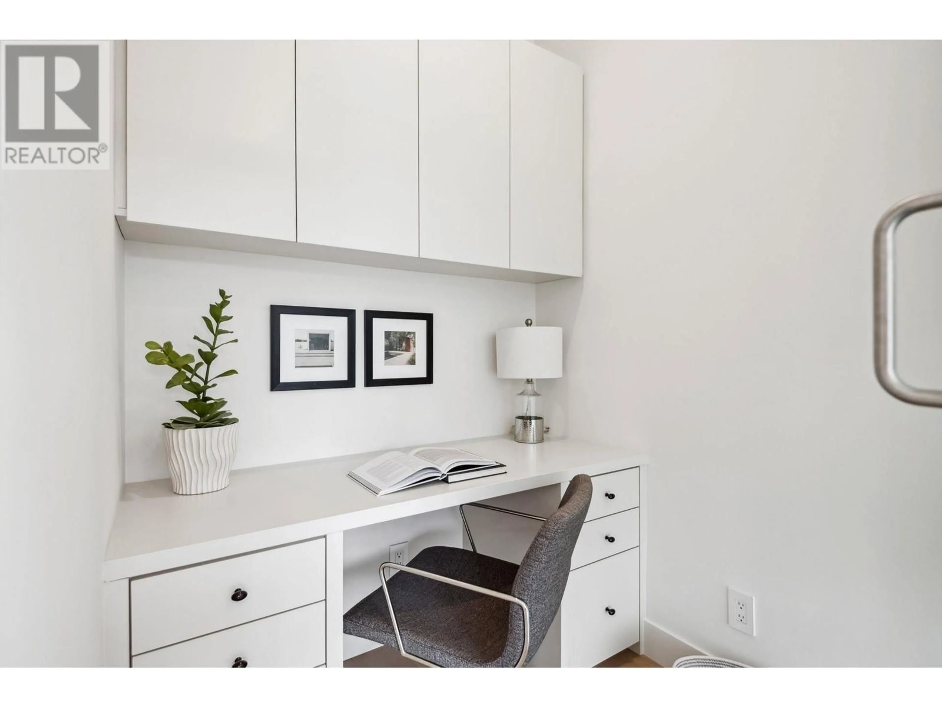 Laundry room for 2 - 4748 ARGYLE STREET, Vancouver British Columbia V5N3X8