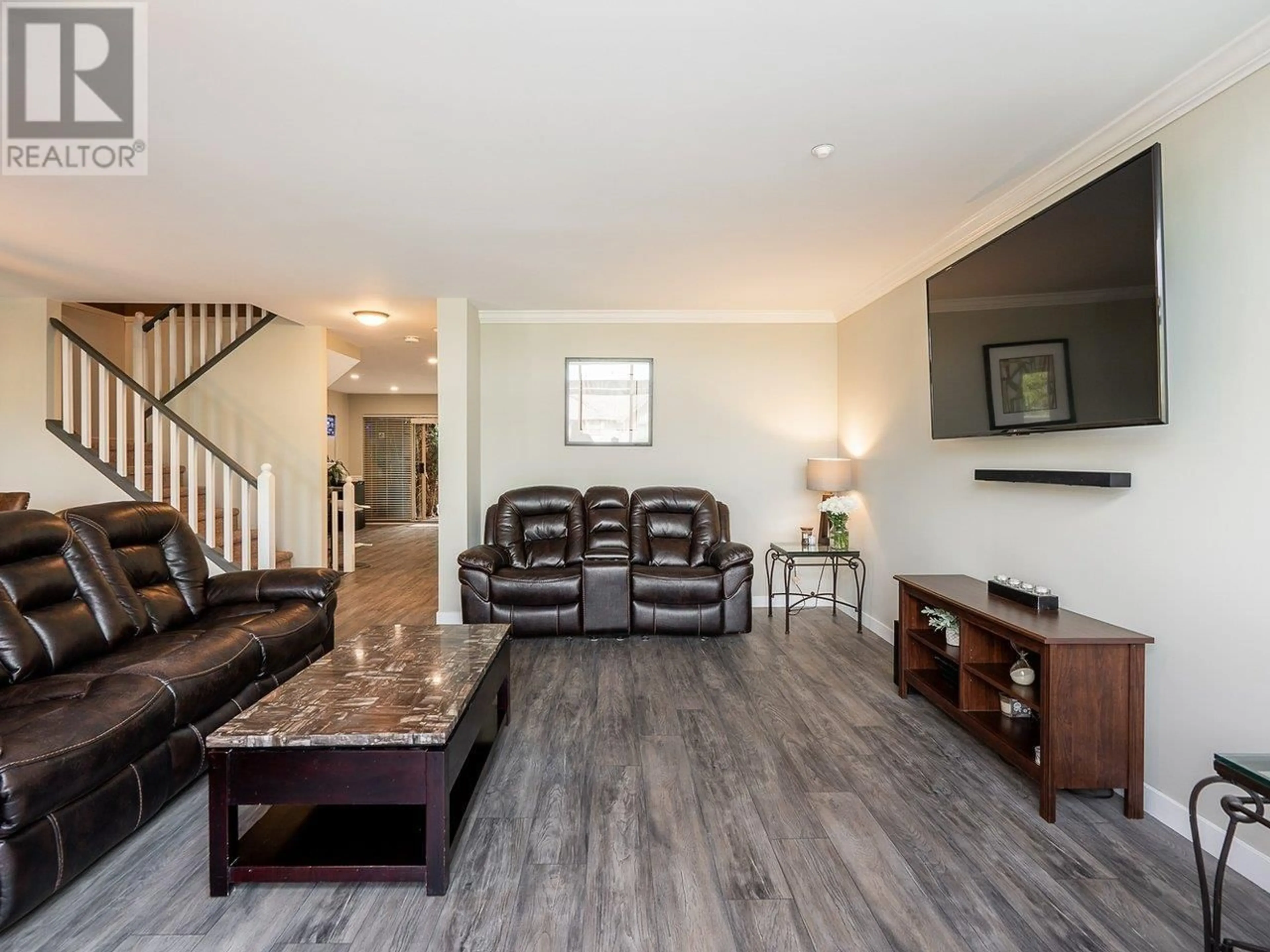 Living room with furniture, unknown for 71 - 323 GOVERNORS COURT, New Westminster British Columbia V3L5S6