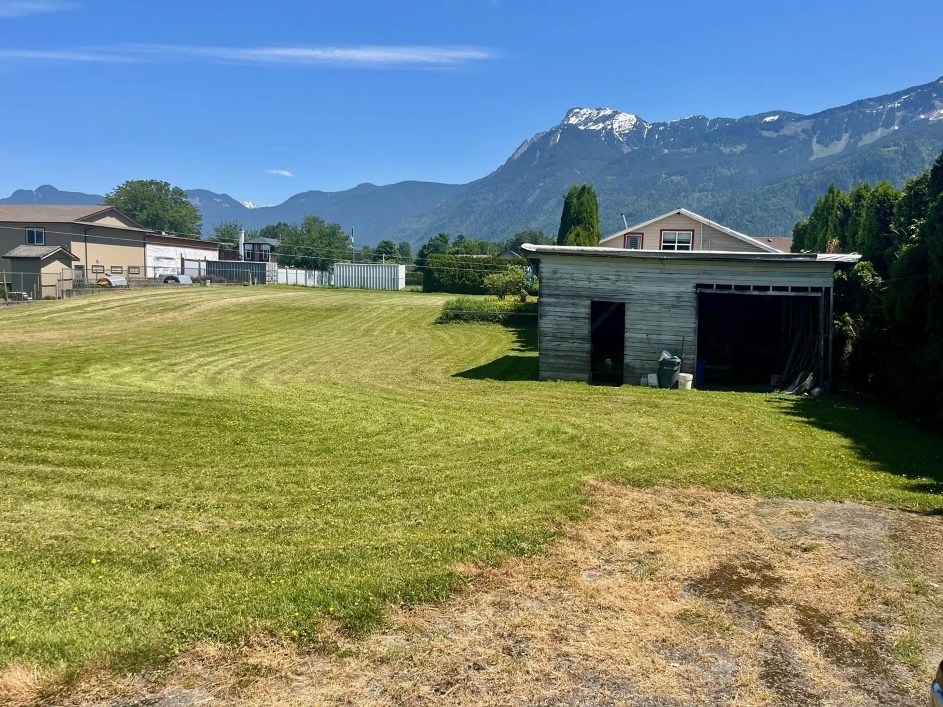 A pic from outside/outdoor area/front of a property/back of a property/a pic from drone, mountain view for 10050 MCGRATH ROAD, Rosedale British Columbia V0X1X2