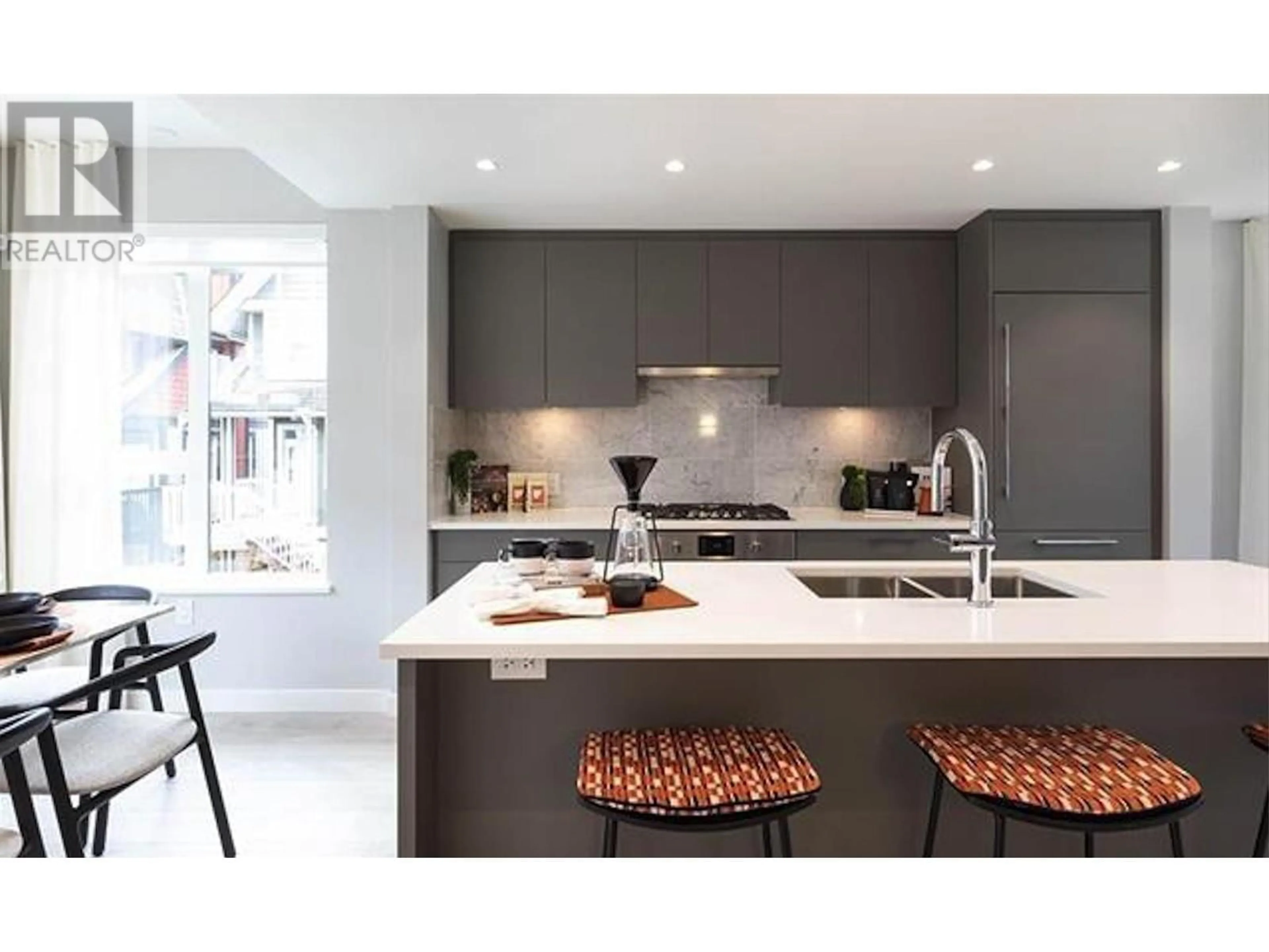 Contemporary kitchen, unknown for 6 - 2728 ACADIA ROAD, Vancouver British Columbia V6T0E6
