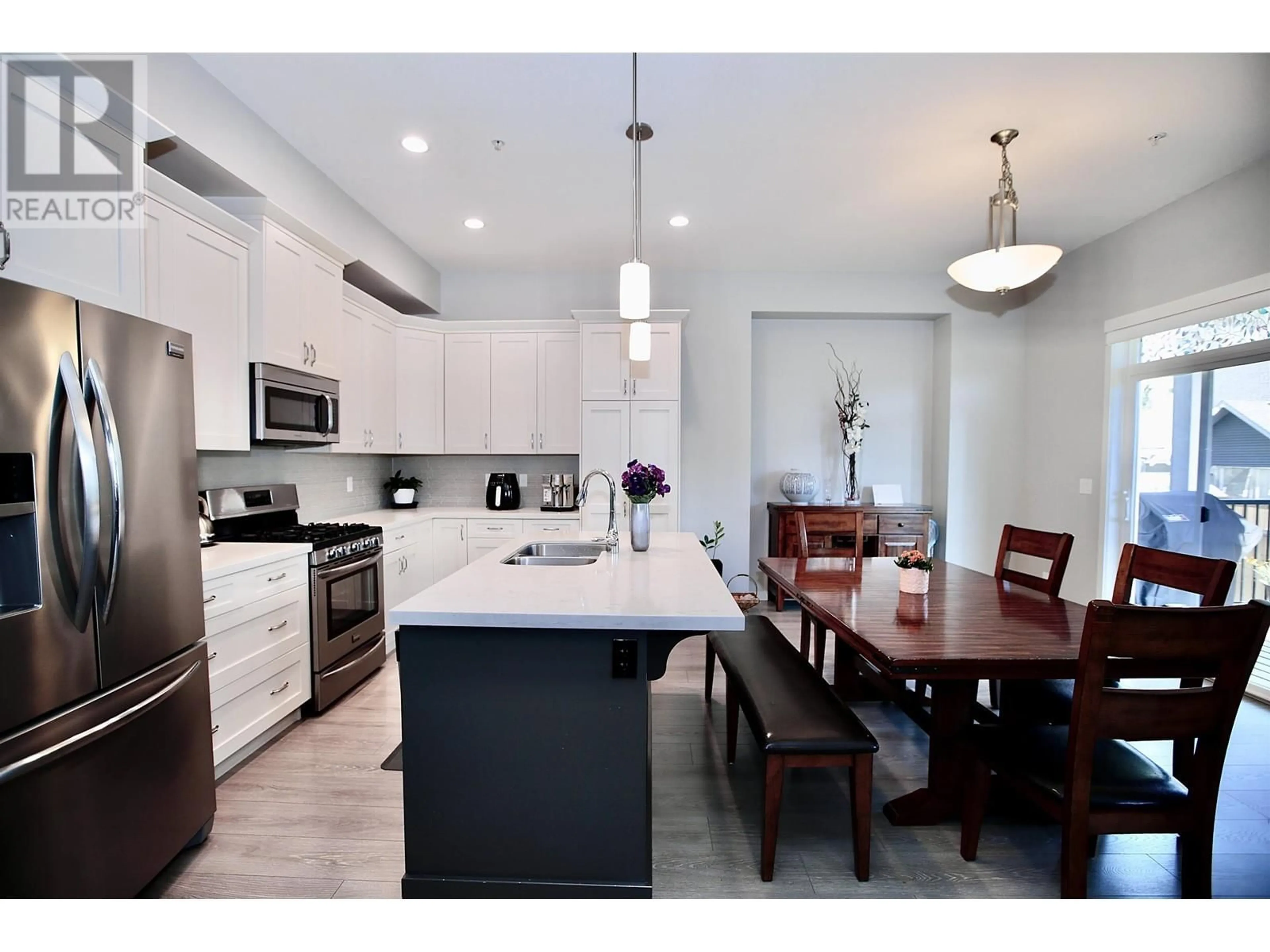 Open concept kitchen, unknown for 24442 113 AVENUE, Maple Ridge British Columbia V2W5H4