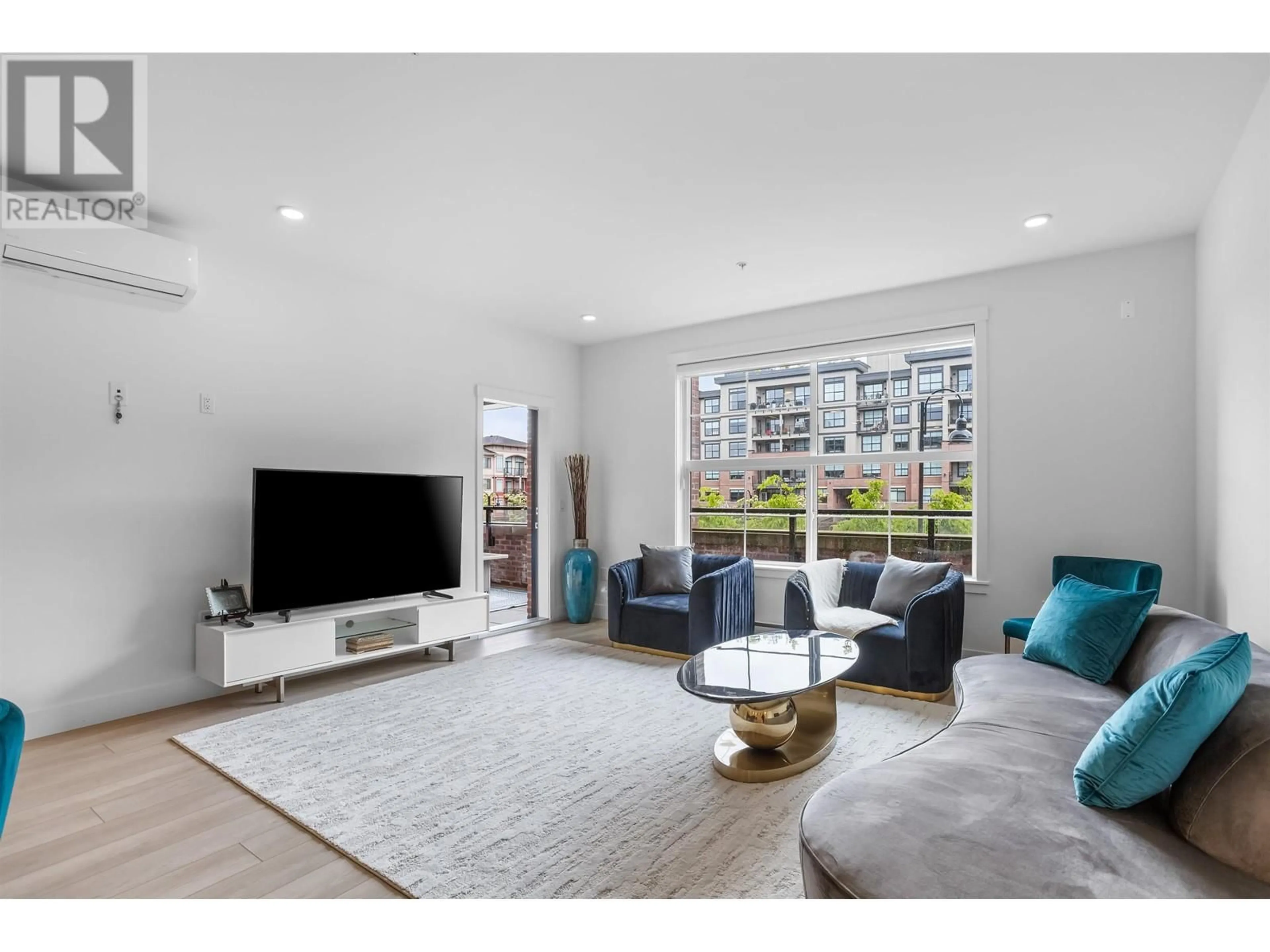 Living room with furniture, unknown for 202 - 22633 SELKIRK AVENUE, Maple Ridge British Columbia V2X1C7