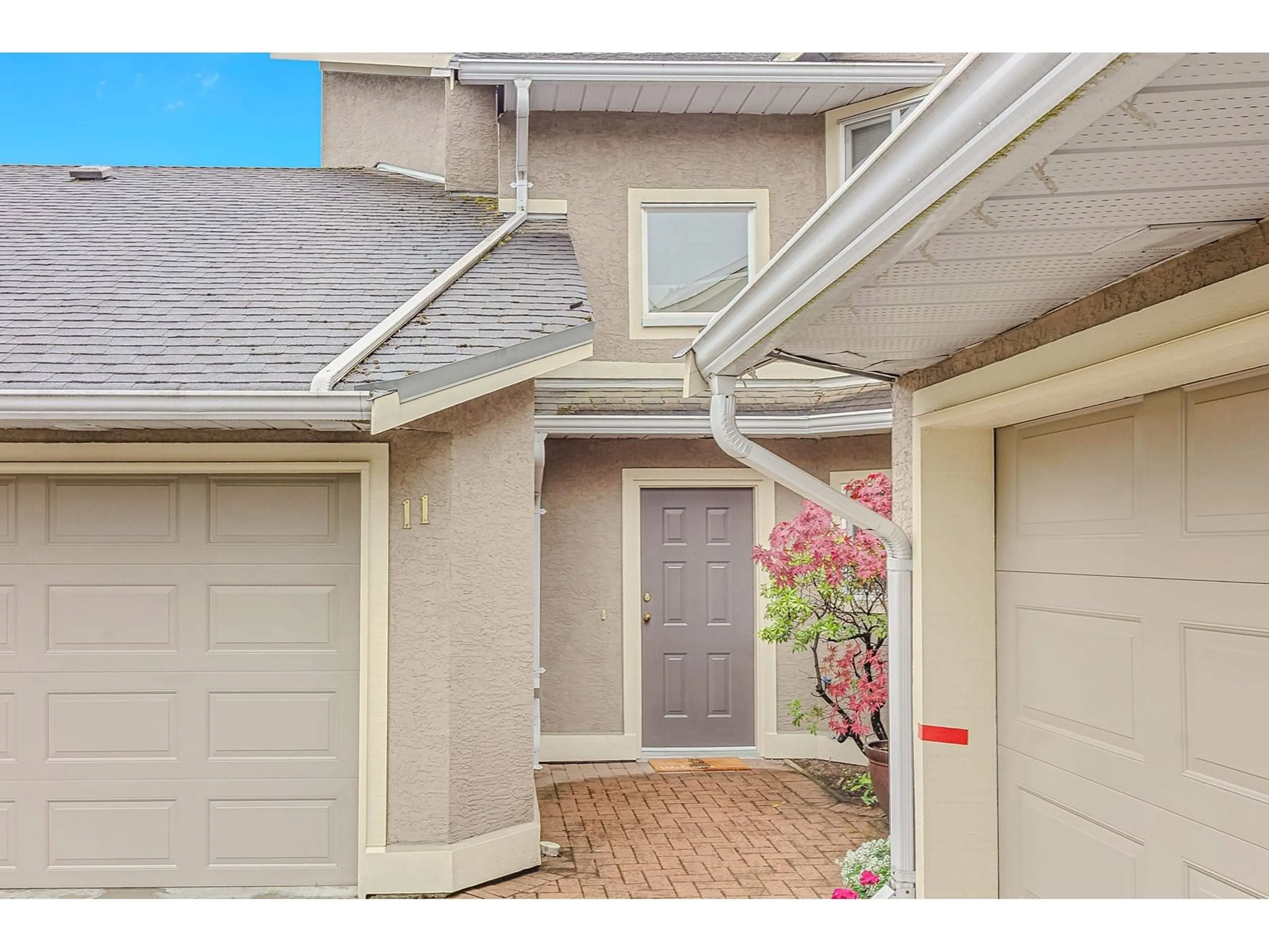 Unknown for 11 - 16128 86, Surrey British Columbia V4N3J9