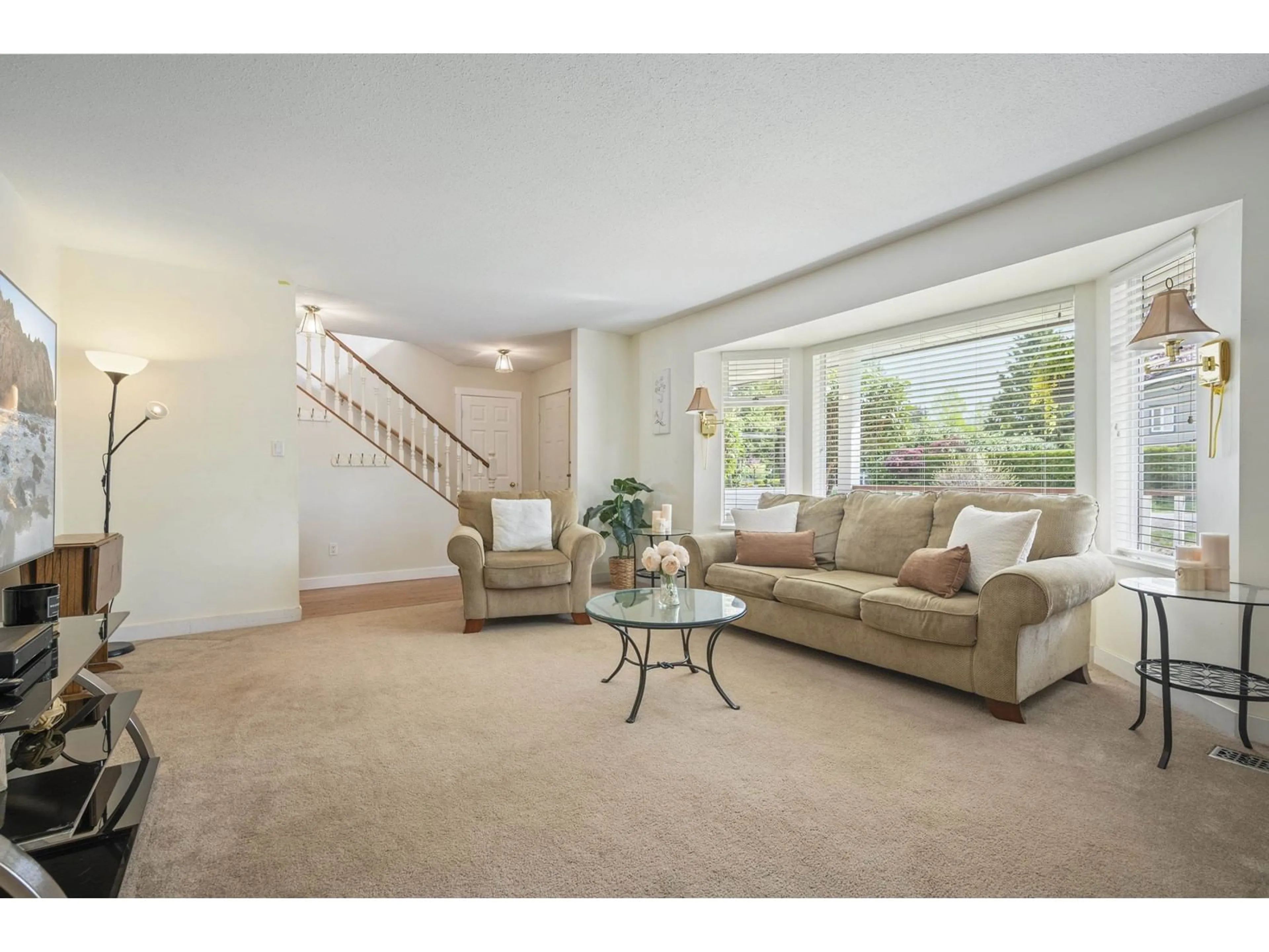 Living room with furniture, carpet floor for 4195 207A, Langley British Columbia V3A2G5