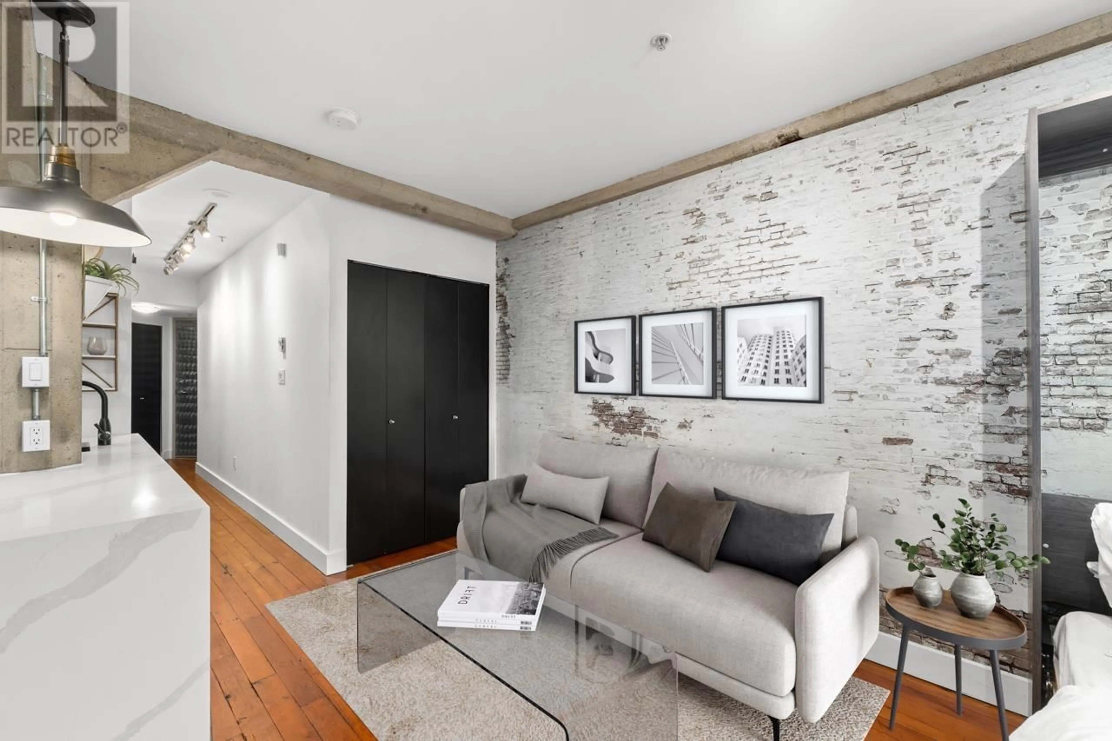 Living room with furniture, unknown for 412 - 1216 HOMER STREET, Vancouver British Columbia V6B6K5