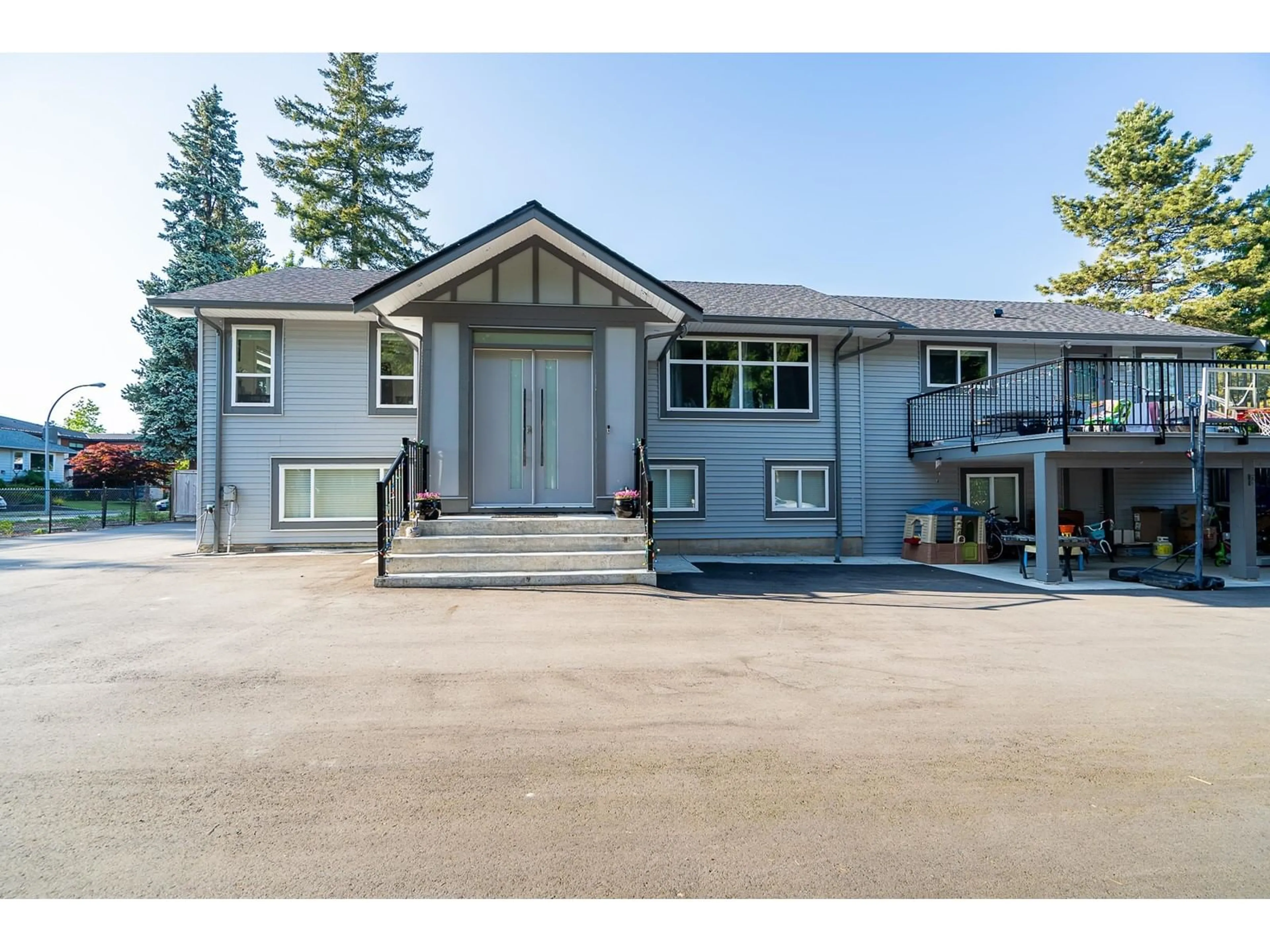 Unknown for 6010 172A, Surrey British Columbia V3S5M3