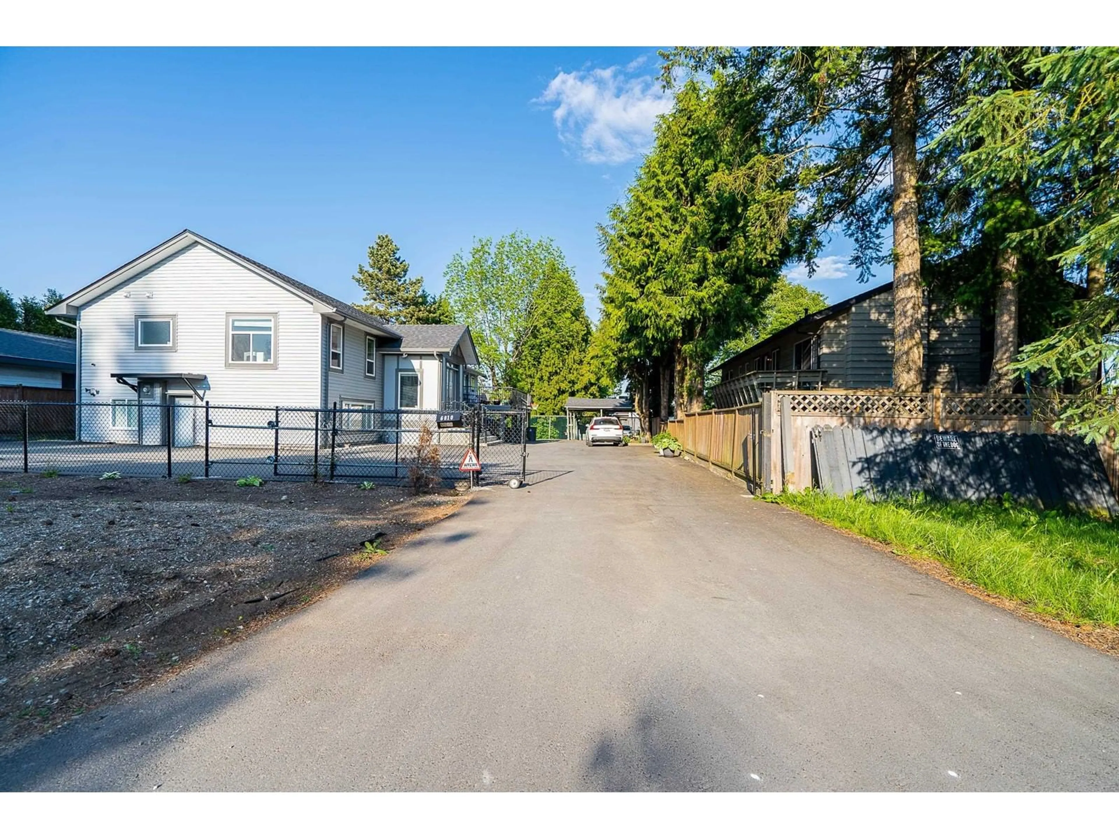 A pic from outside/outdoor area/front of a property/back of a property/a pic from drone, street for 6010 172A, Surrey British Columbia V3S5M3