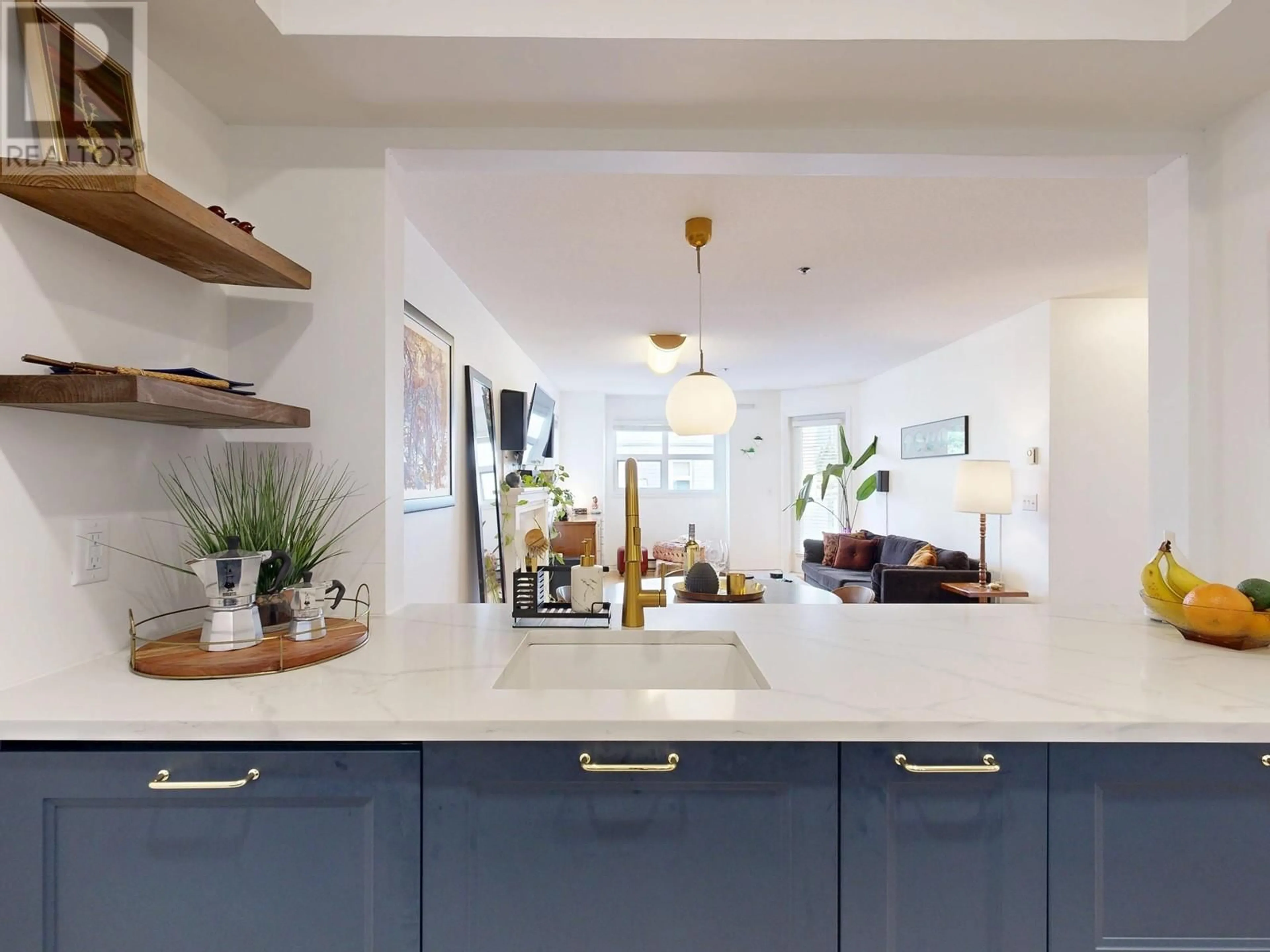 Open concept kitchen, ceramic/tile floor for 203 - 1515 6TH AVENUE, Vancouver British Columbia V5N1P2
