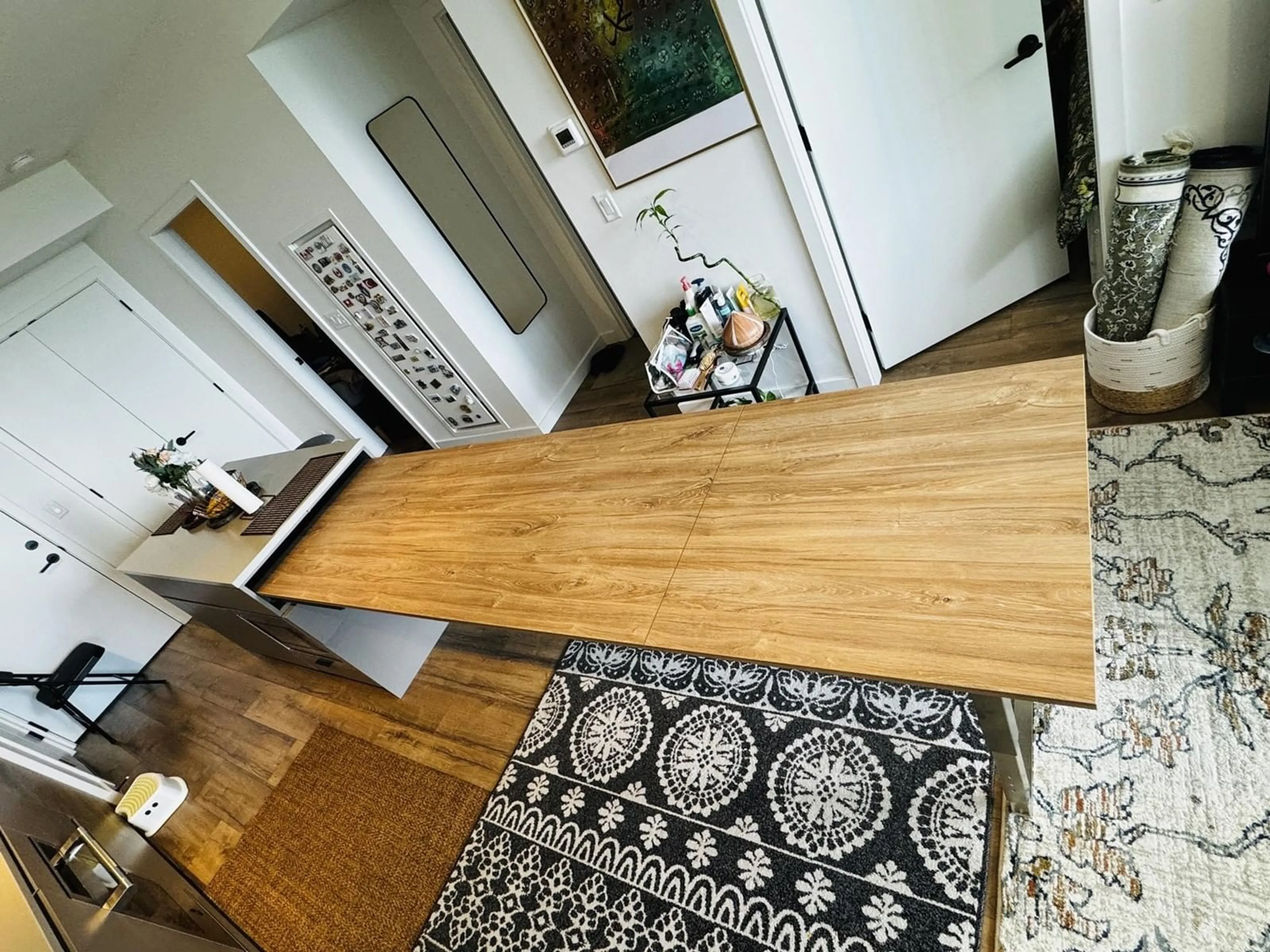 Indoor entryway for 1901 - 13428 105, Surrey British Columbia V3T4B2