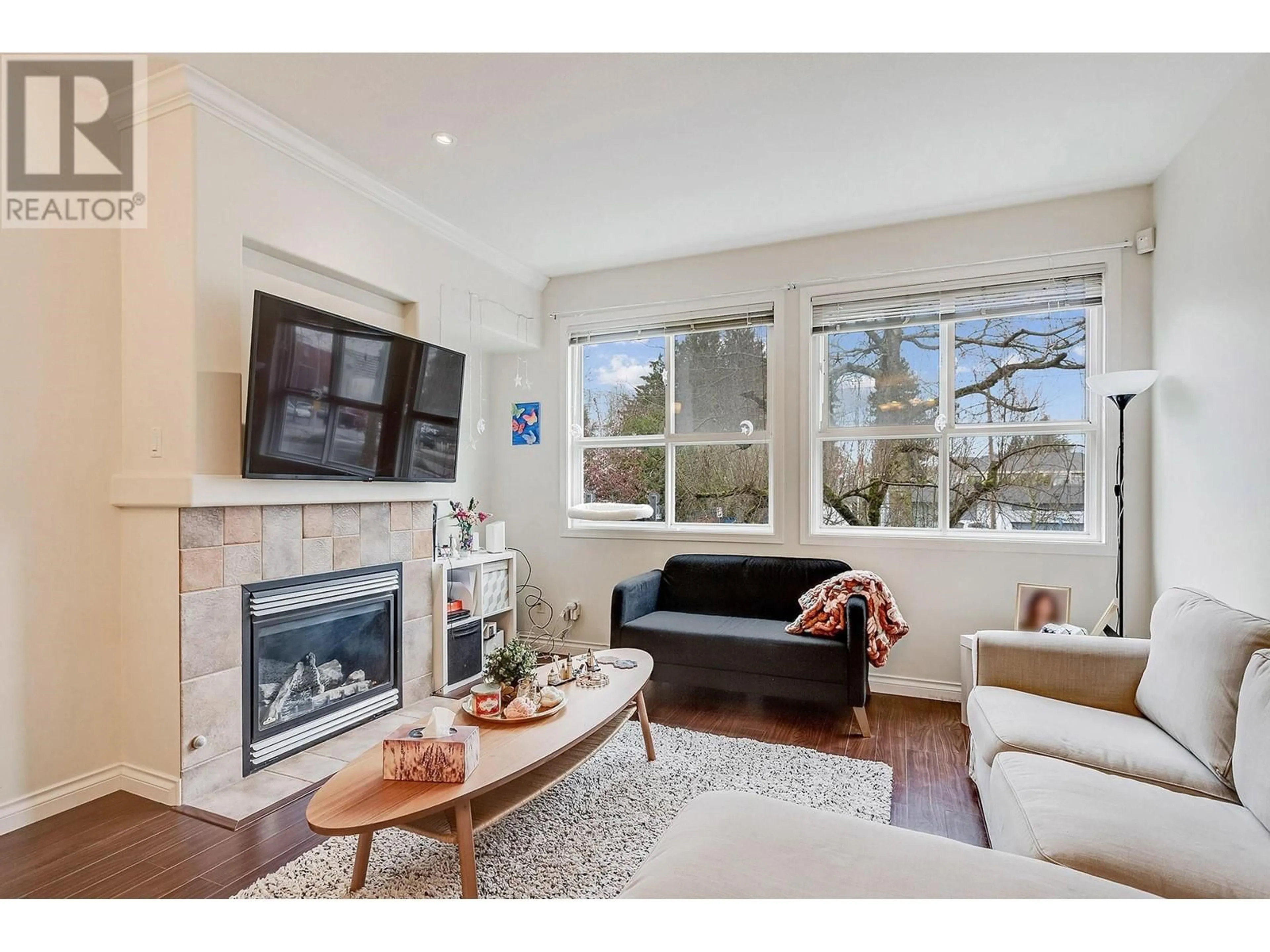 Living room with furniture, unknown for 7 - 6811 LIVINGSTONE PLACE, Richmond British Columbia V7C5V8