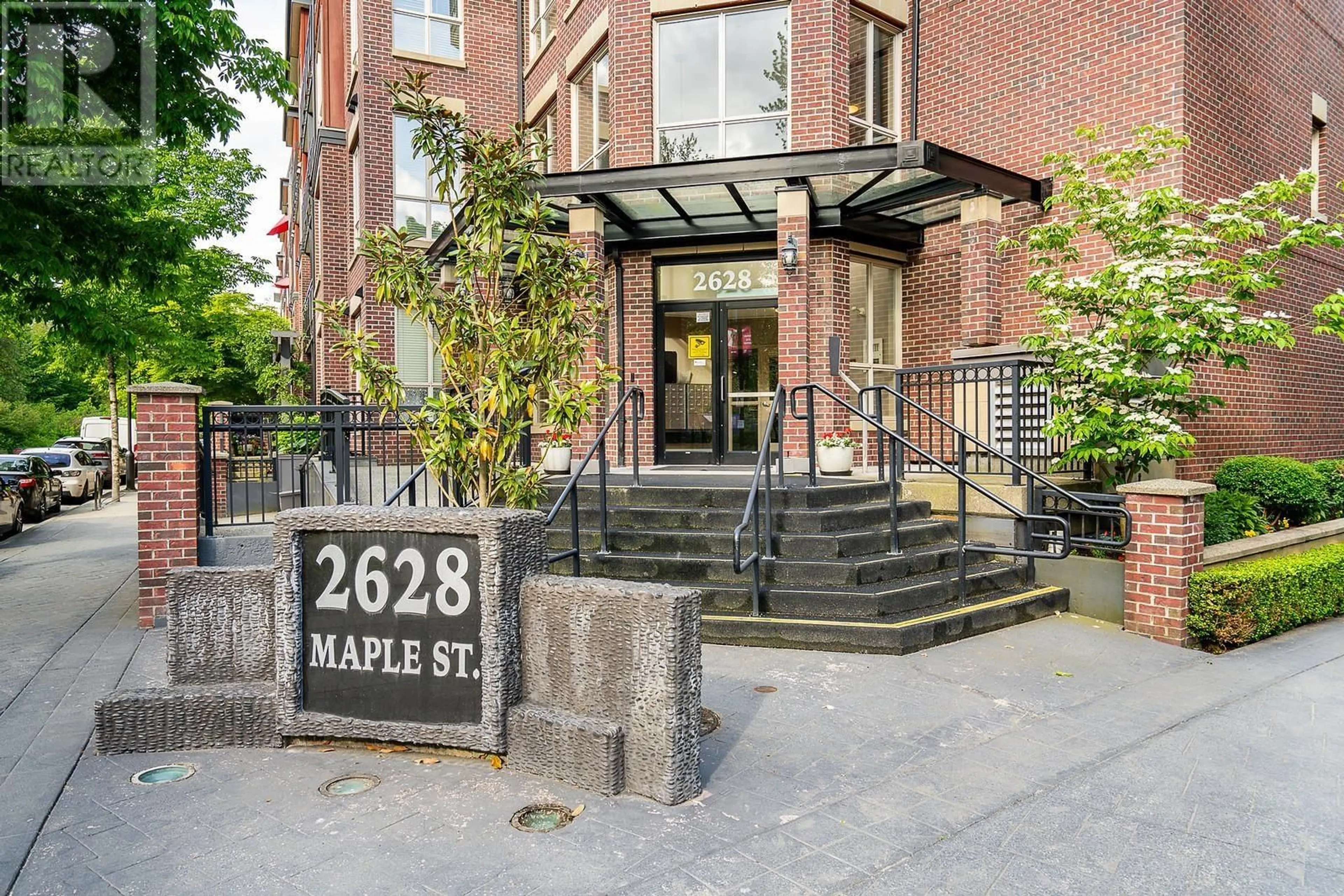 Unknown for 204 - 2628 MAPLE STREET, Port Coquitlam British Columbia V3C0E2