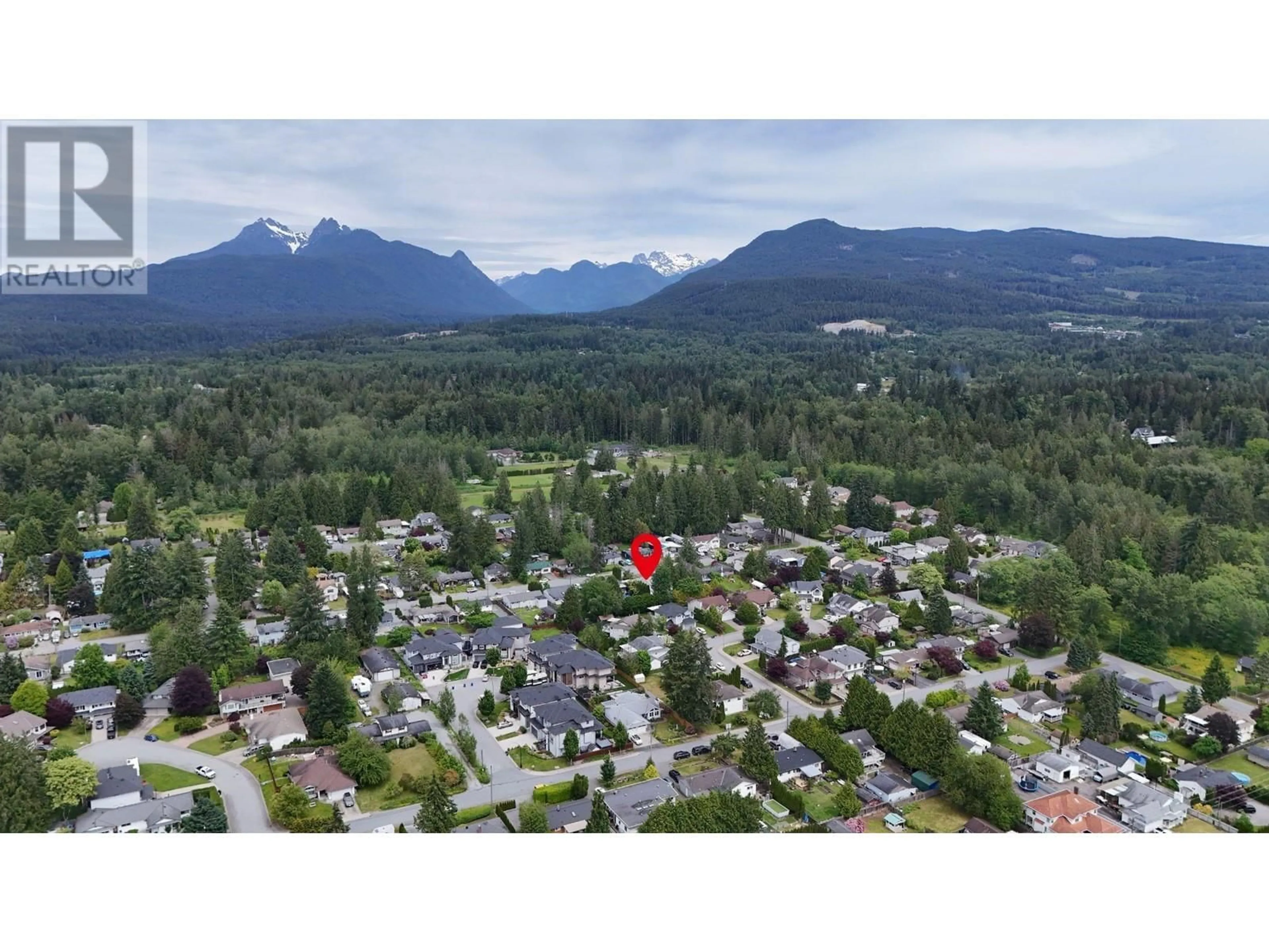 A pic from outside/outdoor area/front of a property/back of a property/a pic from drone, mountain view for 24942 121 AVENUE, Maple Ridge British Columbia V4R2A5